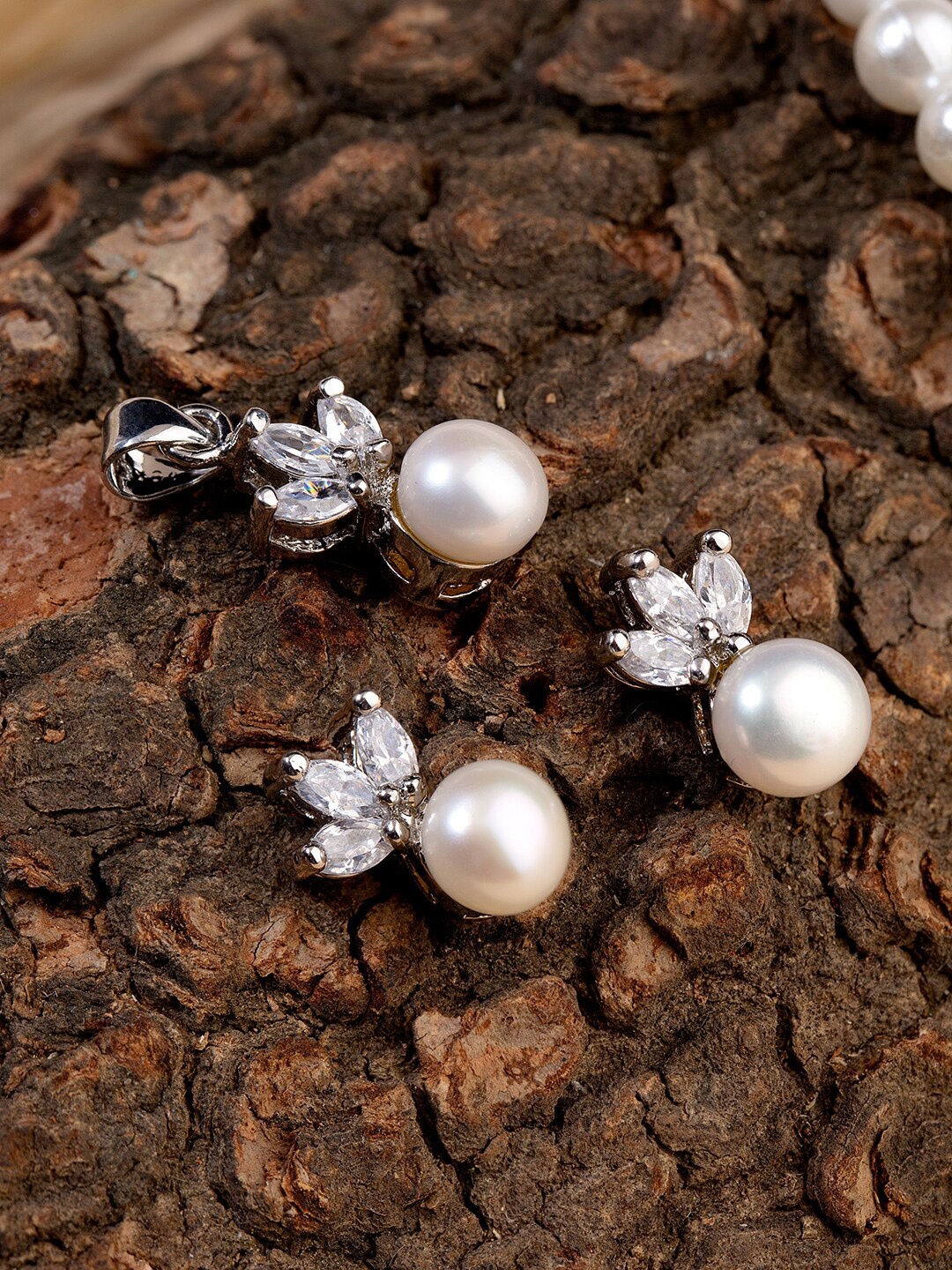 

Studio Voylla Rhodium-Plated Silver-Toned Generic Sleek CZ Pendant & Earrings Set