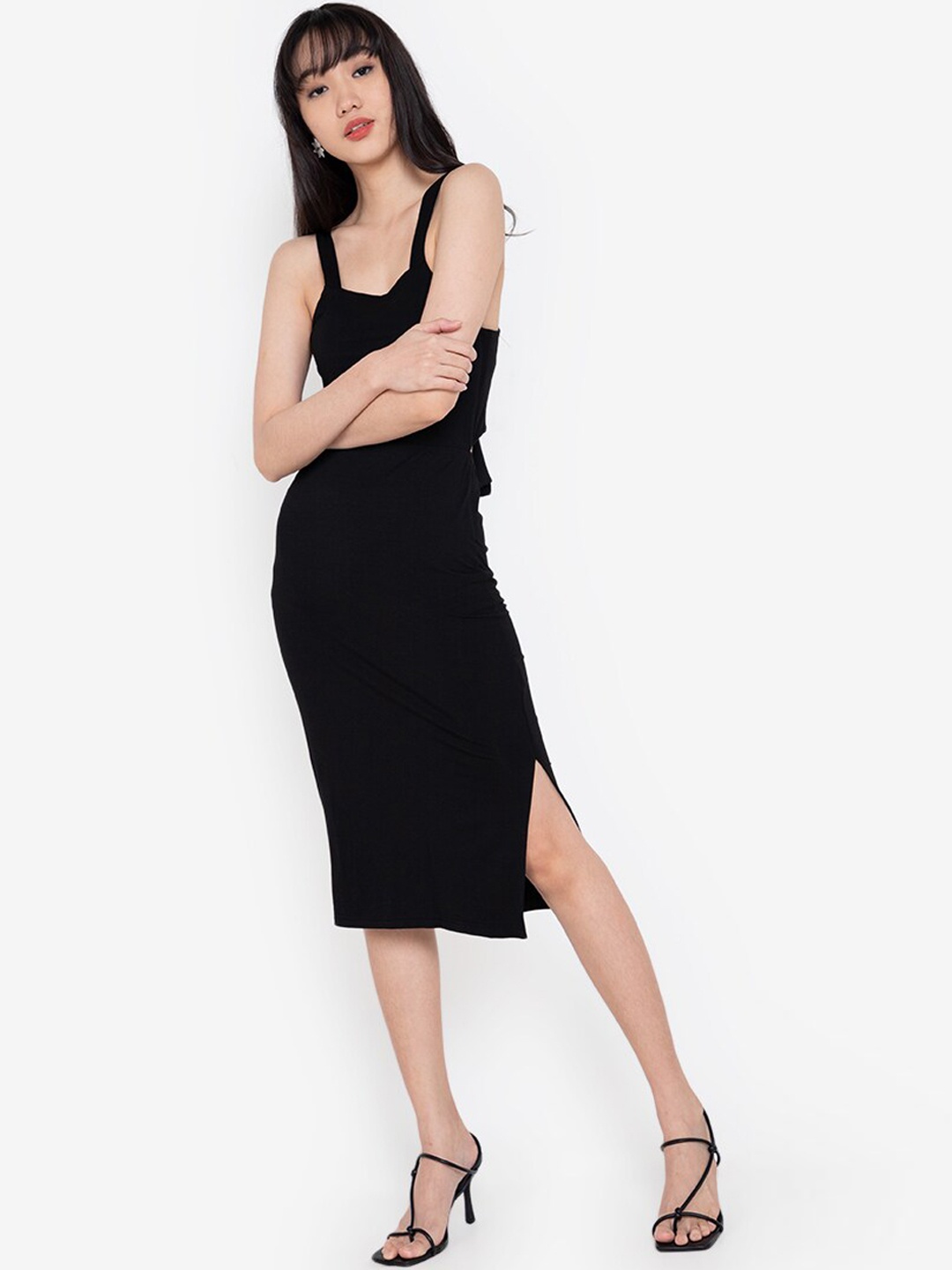 

ZALORA BASICS Black Sheath Dress