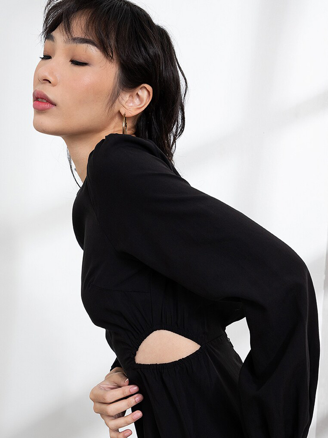 

ORIGIN BY ZALORA Black Solid Dress