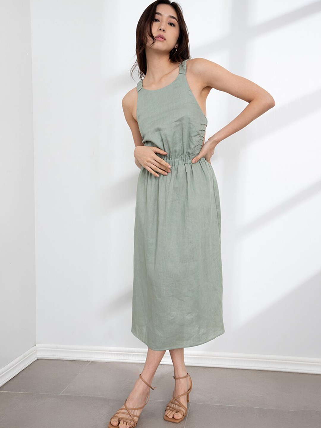 

ORIGIN BY ZALORA Green Linen A-Line Midi Dress