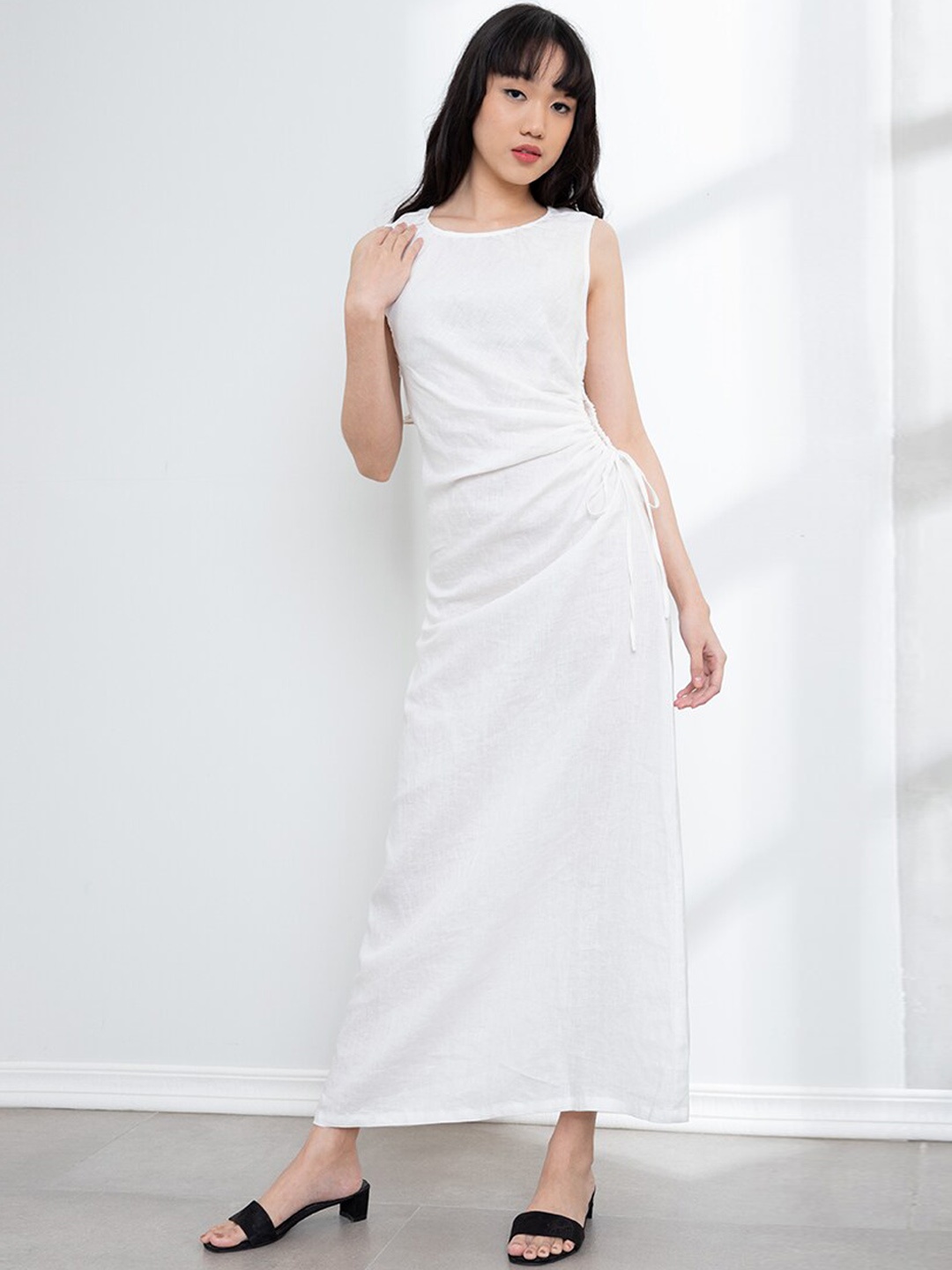 

ORIGIN BY ZALORA White Linen A-Line Maxi Dress