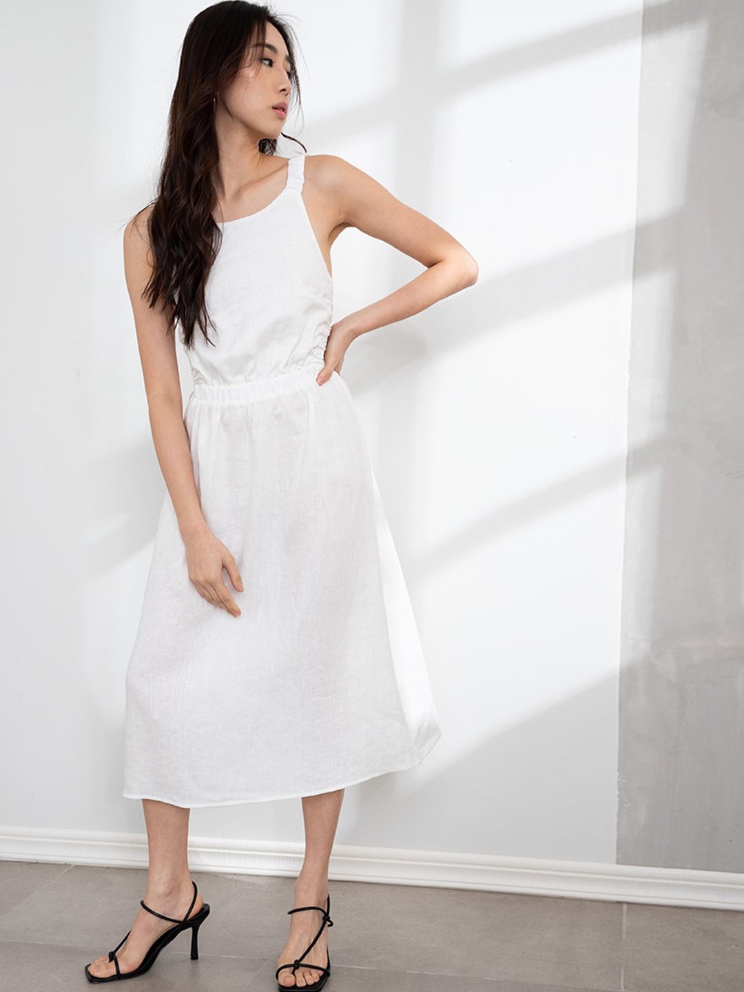 

ORIGIN BY ZALORA White Linen A-Line Maxi Dress