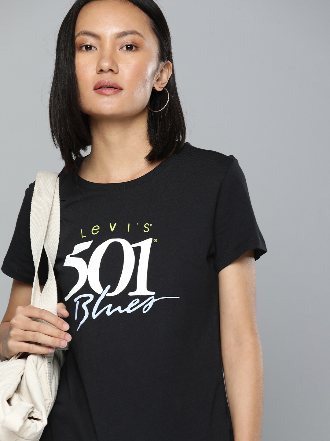 

Levis Women Black Typography Printed Pure Cotton T-shirt