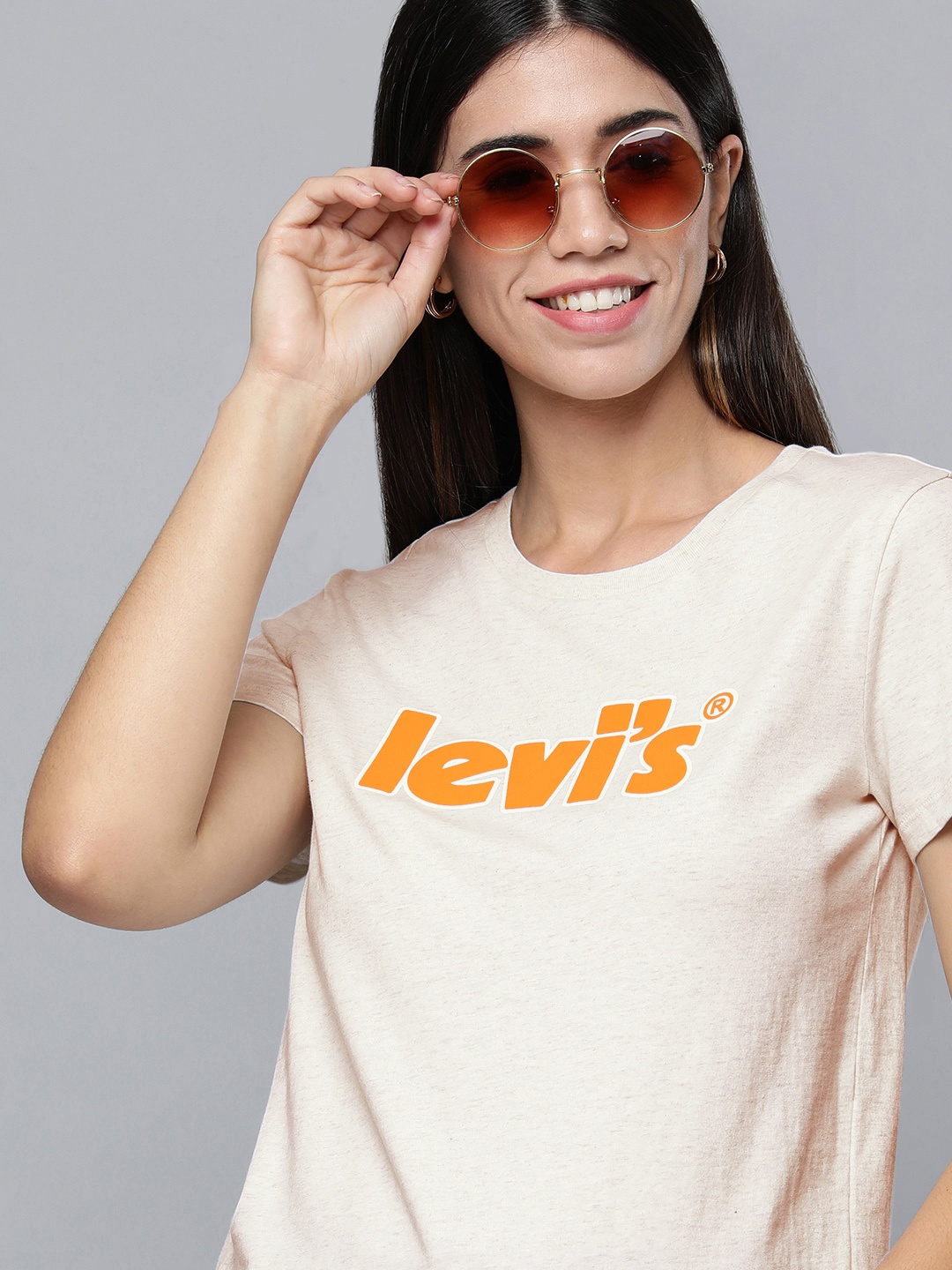 

Levis Women Grey Melange Brand Logo Printed Pure Cotton T-shirt