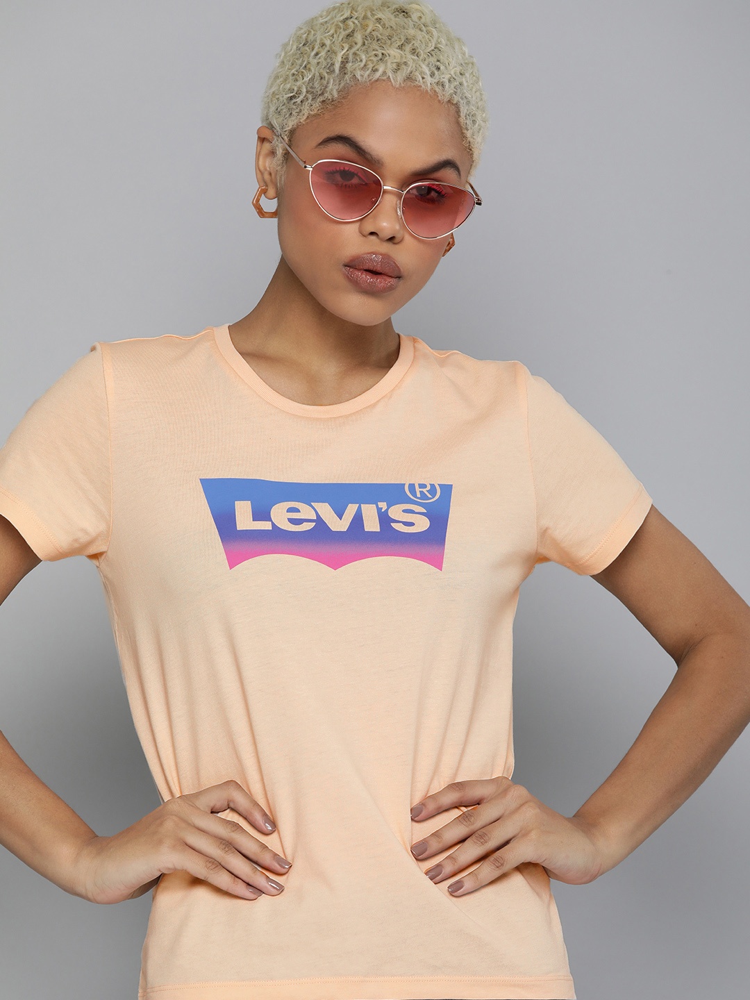 

Levis Women Peach-Coloured & Blue Brand Logo Printed Pure Cotton T-shirt