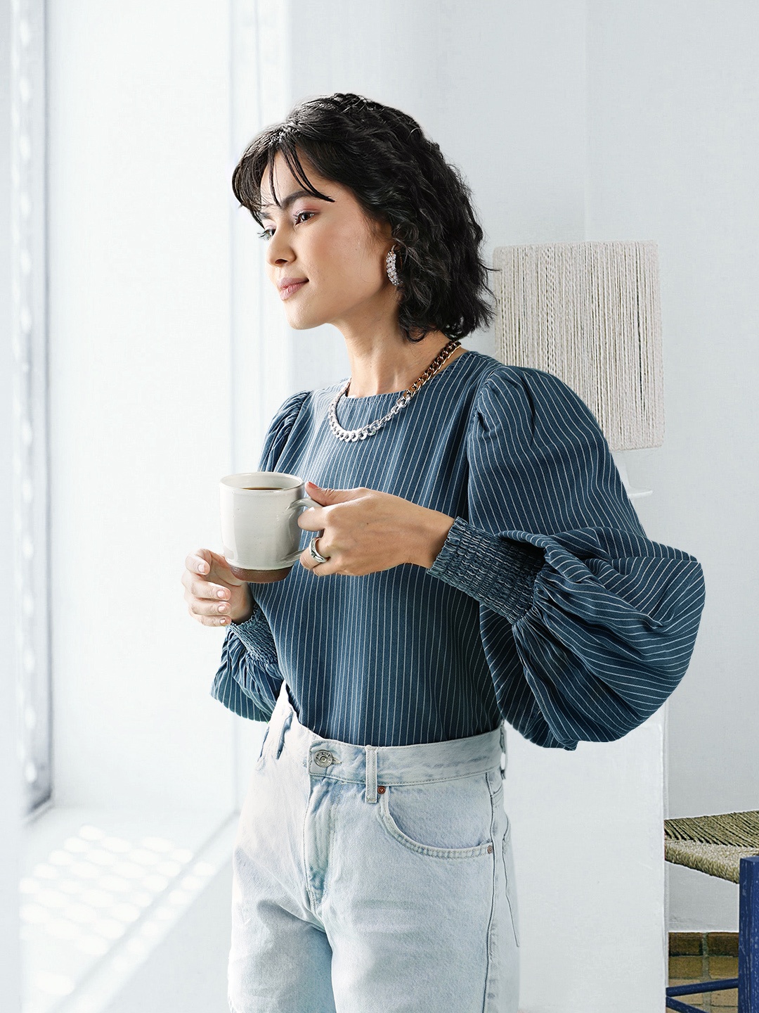 

Levis Navy Blue & White Striped Balloon Sleeves Top