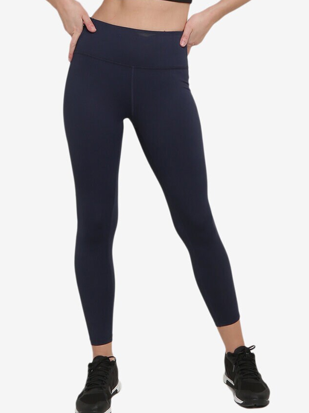 

ZALORA ACTIVE Women Navy Blue Solid Side Mesh Detail Tights