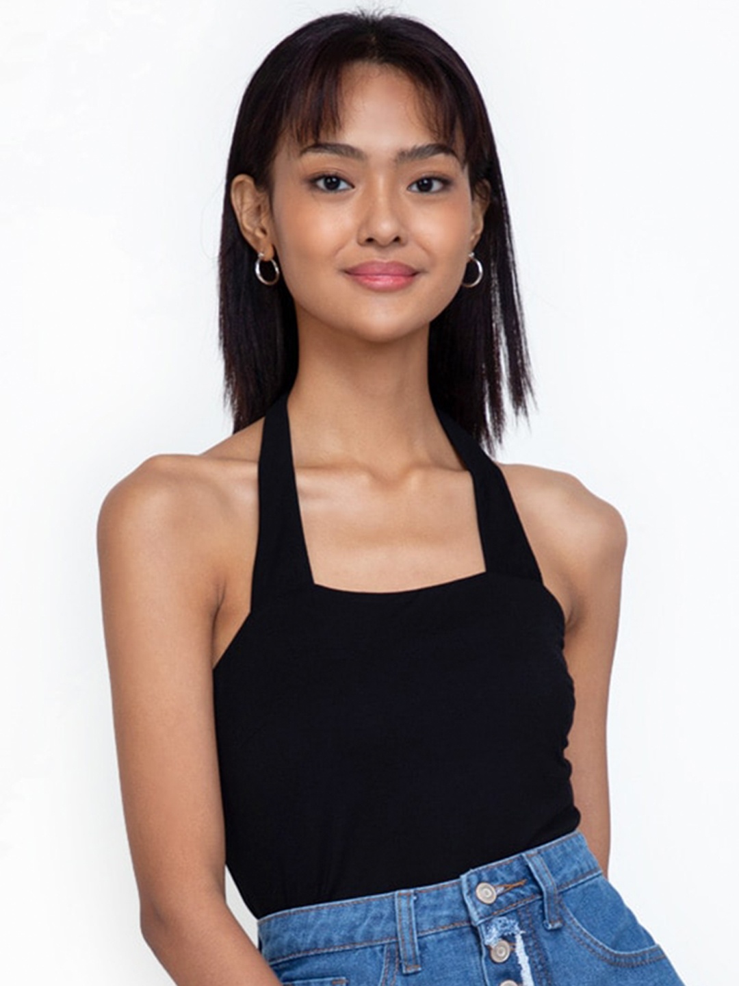 

ZALORA BASICS Black Knit Halter Neck Crop Top