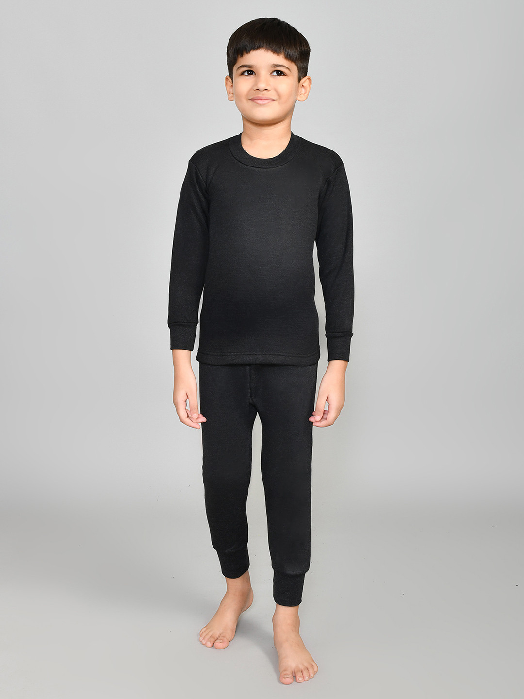

Lux Cottswool Boys Charcoal Grey Solid Knitted Cotton Slim-Fit Thermal Set