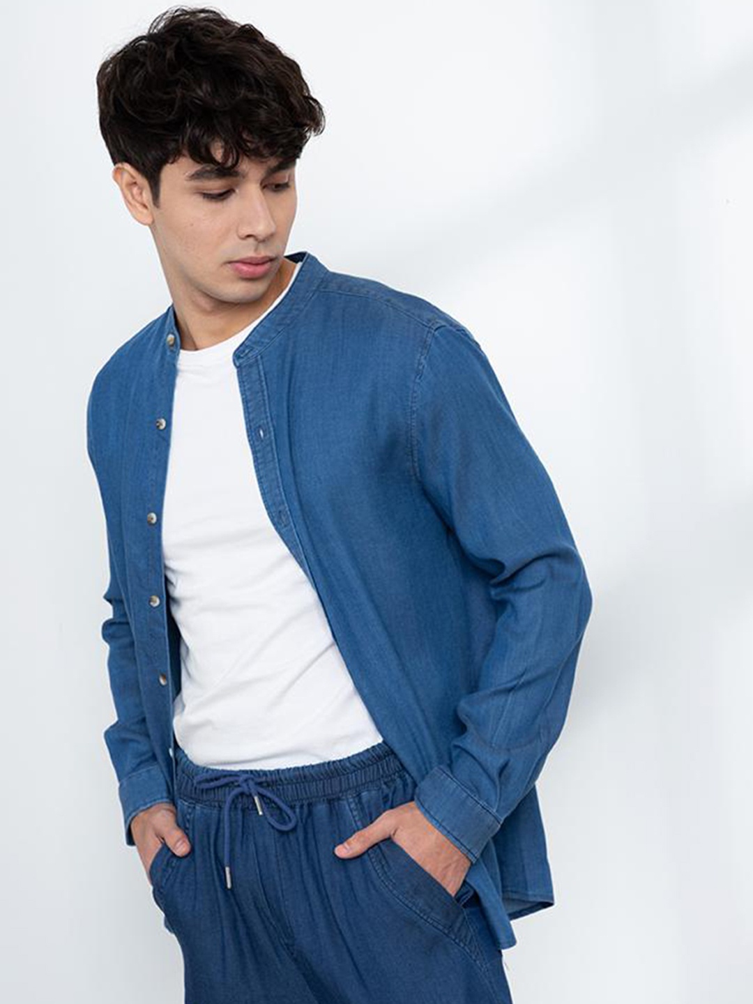 

ORIGIN BY ZALORA Men Blue Casual Shirt