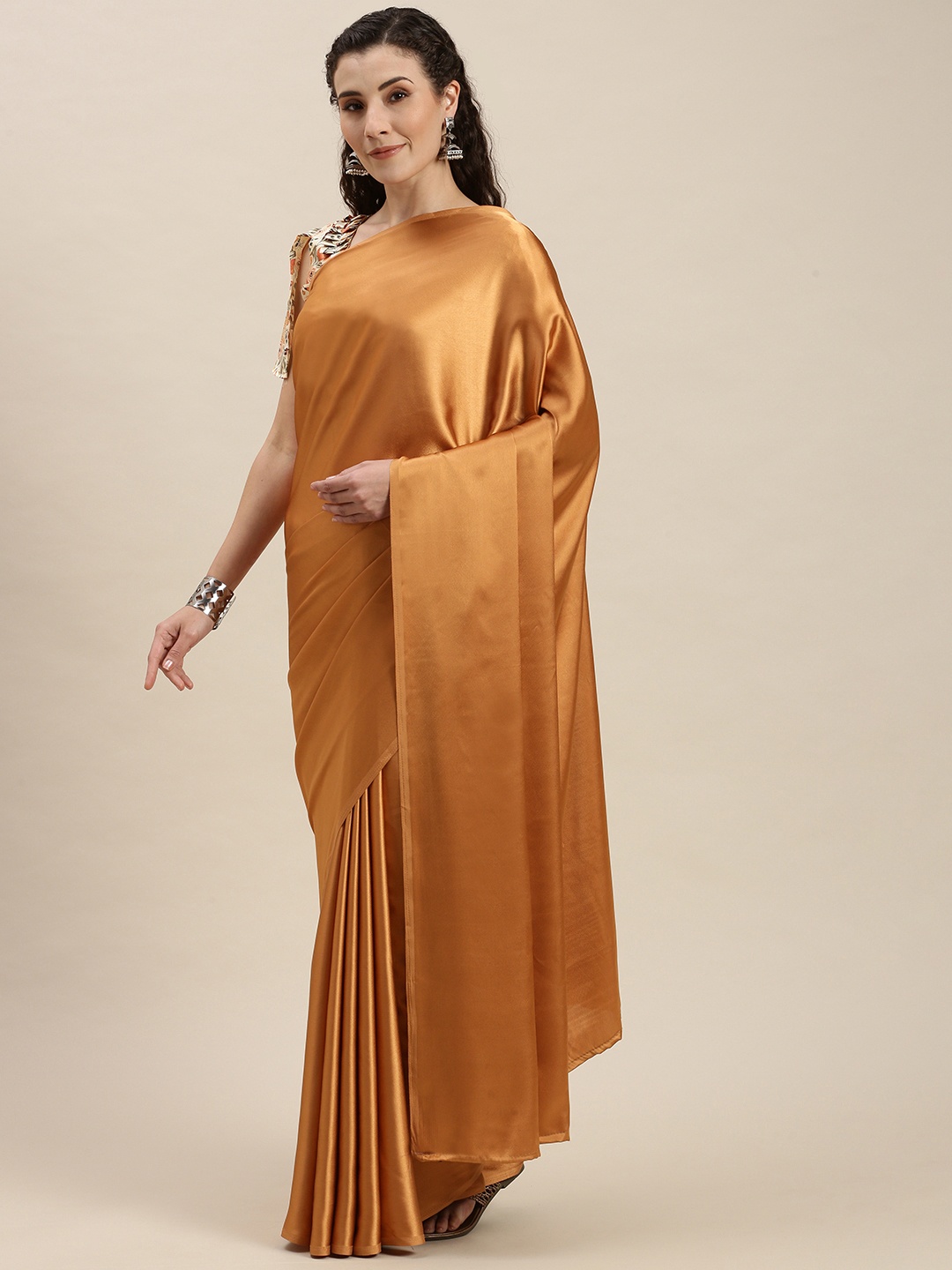 

Amrutam Fab Orange Solid Pure Silk Saree
