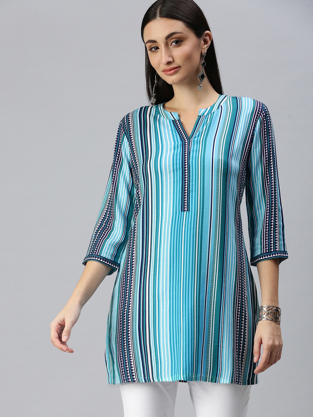 

ETIQUETTE Women Turquoise Blue & White Striped Kurta