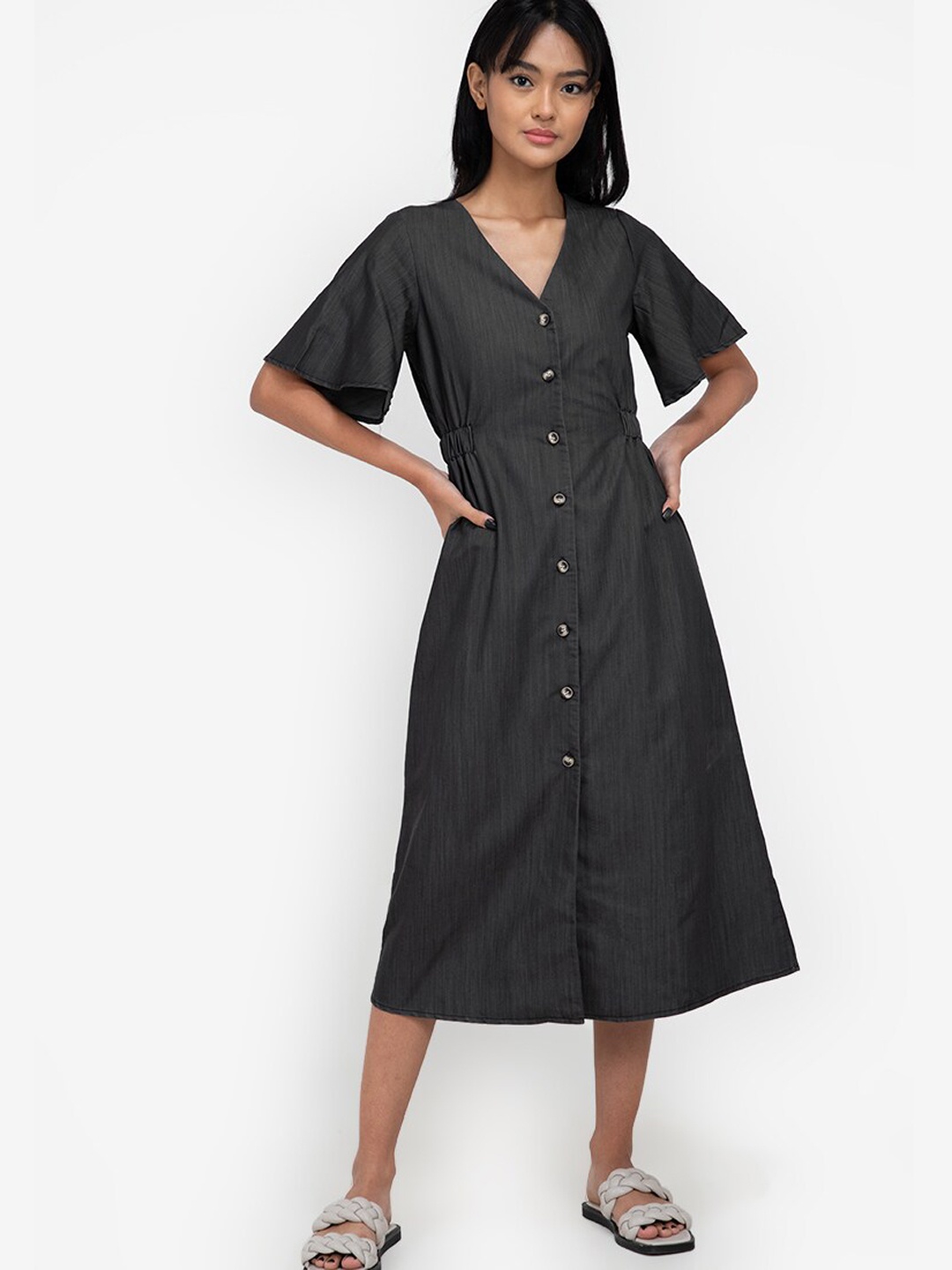 

ZALORA BASICS Women Black Solid Button Through A-Line Midi Dress