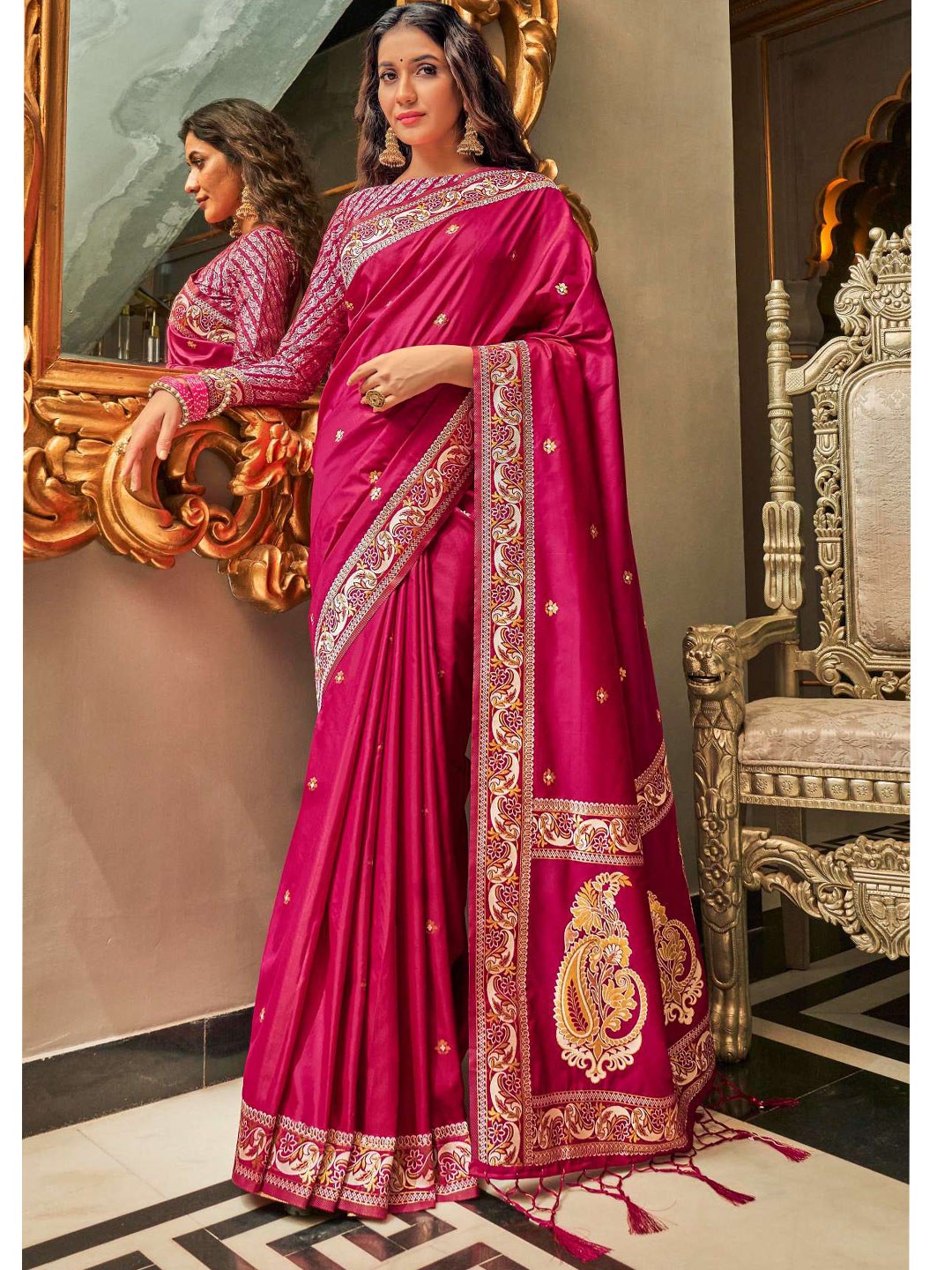 

KARAGIRI Women Pink & Gold Woven Design Zari Silk Blend Banarasi Saree