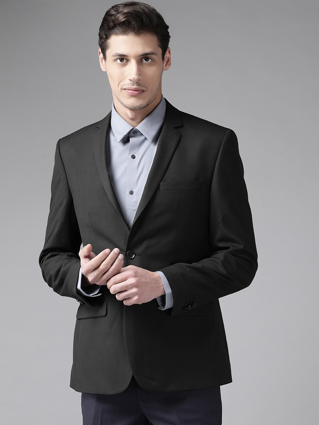 

Park Avenue Men Black Regular Fit Single-Breasted Solid Formal Blazer
