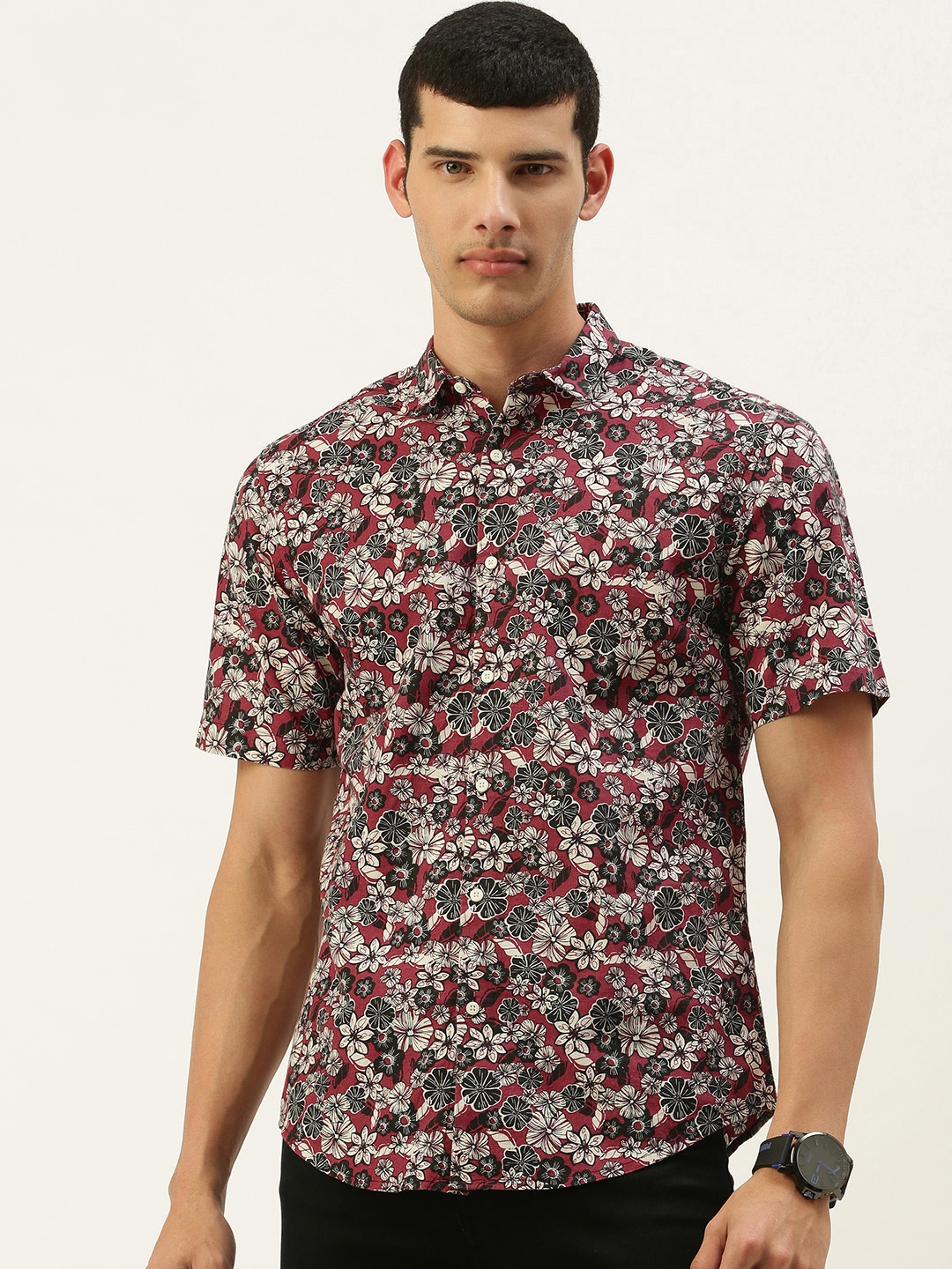 

Bene Kleed Men Maroon Standard Slim Fit Floral Printed Casual Shirt