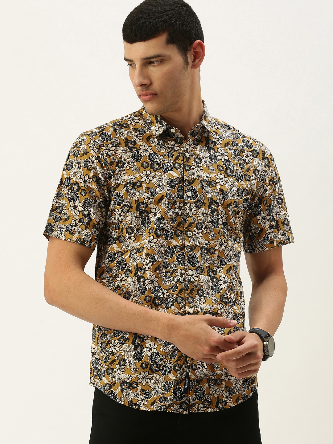 

Bene Kleed Men Mustard Standard Slim Fit Floral Printed Casual Shirt