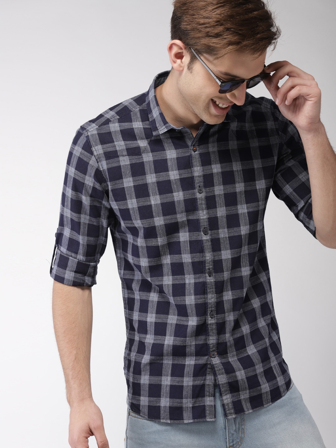

Mast & Harbour Men Navy Indigo Checked Casual Shirt, Navy blue