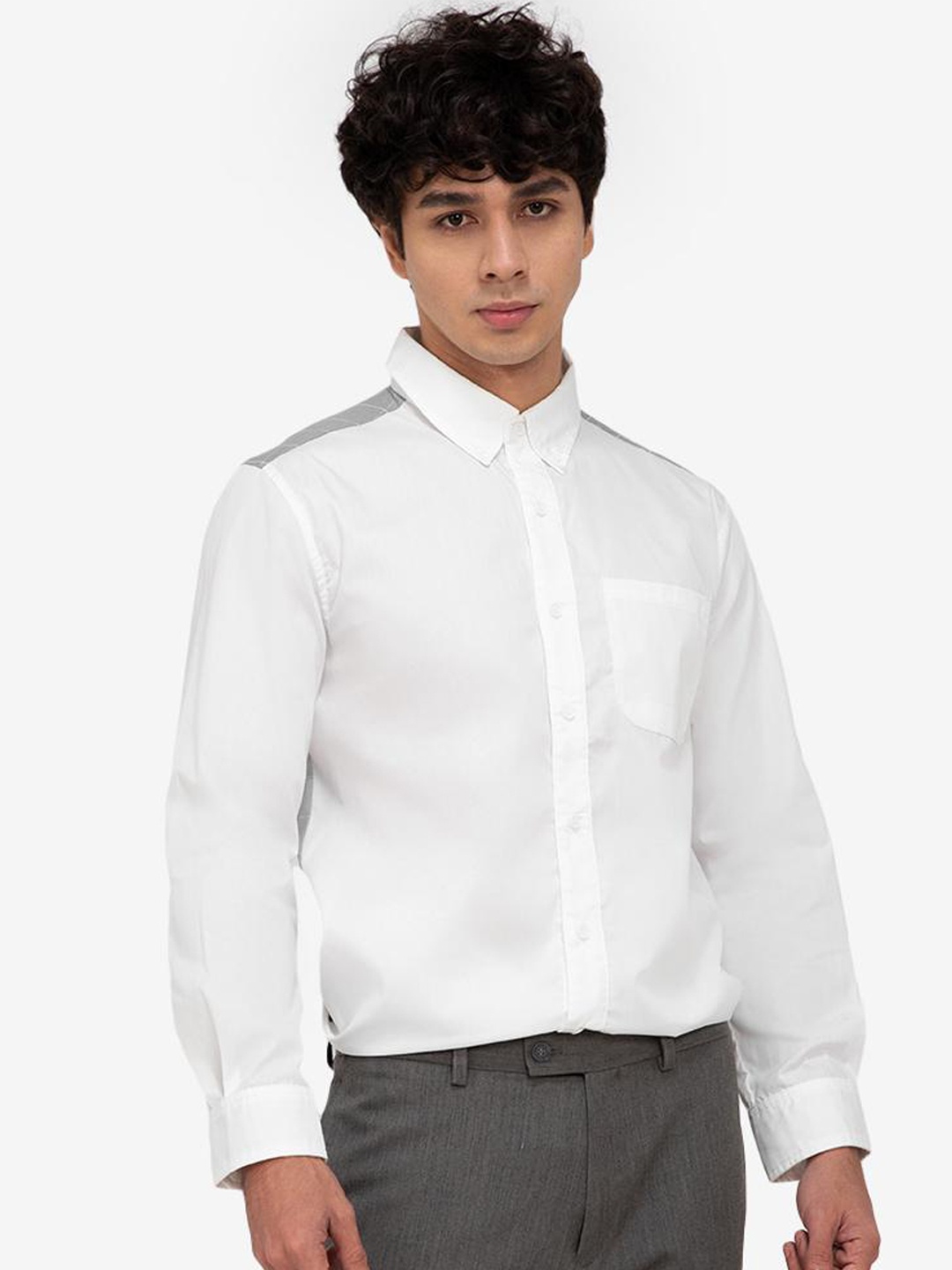 

ZALORA BASICS Men Black Casual Shirt