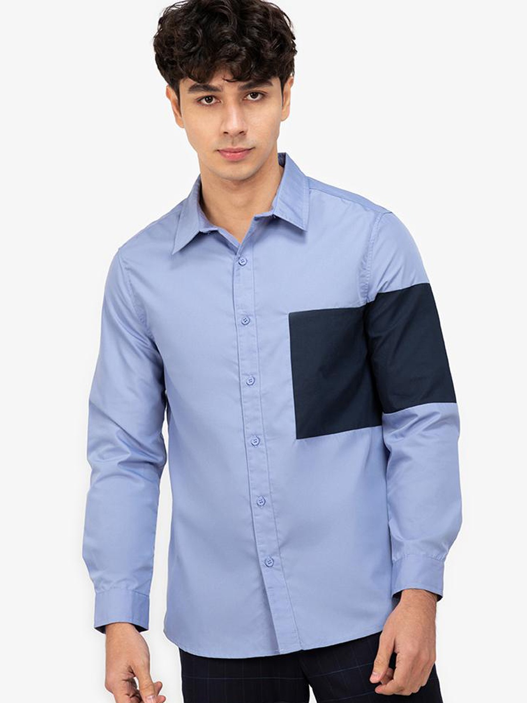 

ZALORA BASICS Men White Chest Colourblocked Pure Cotton Casual Shirt