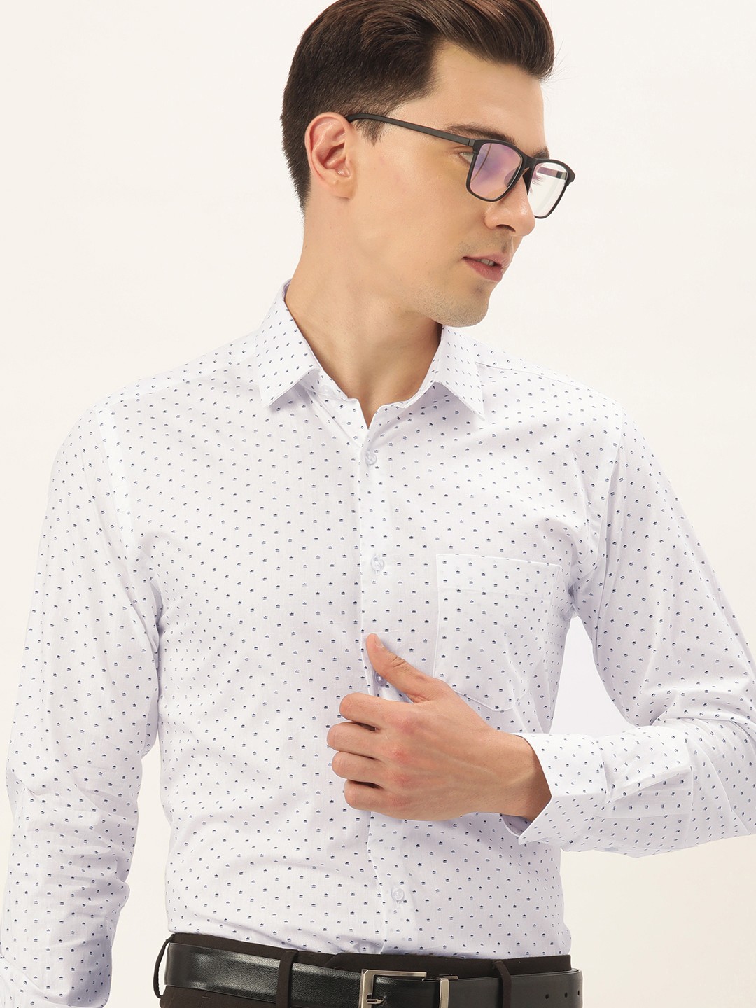 

IVOC Men White Standard Printed Formal Shirt