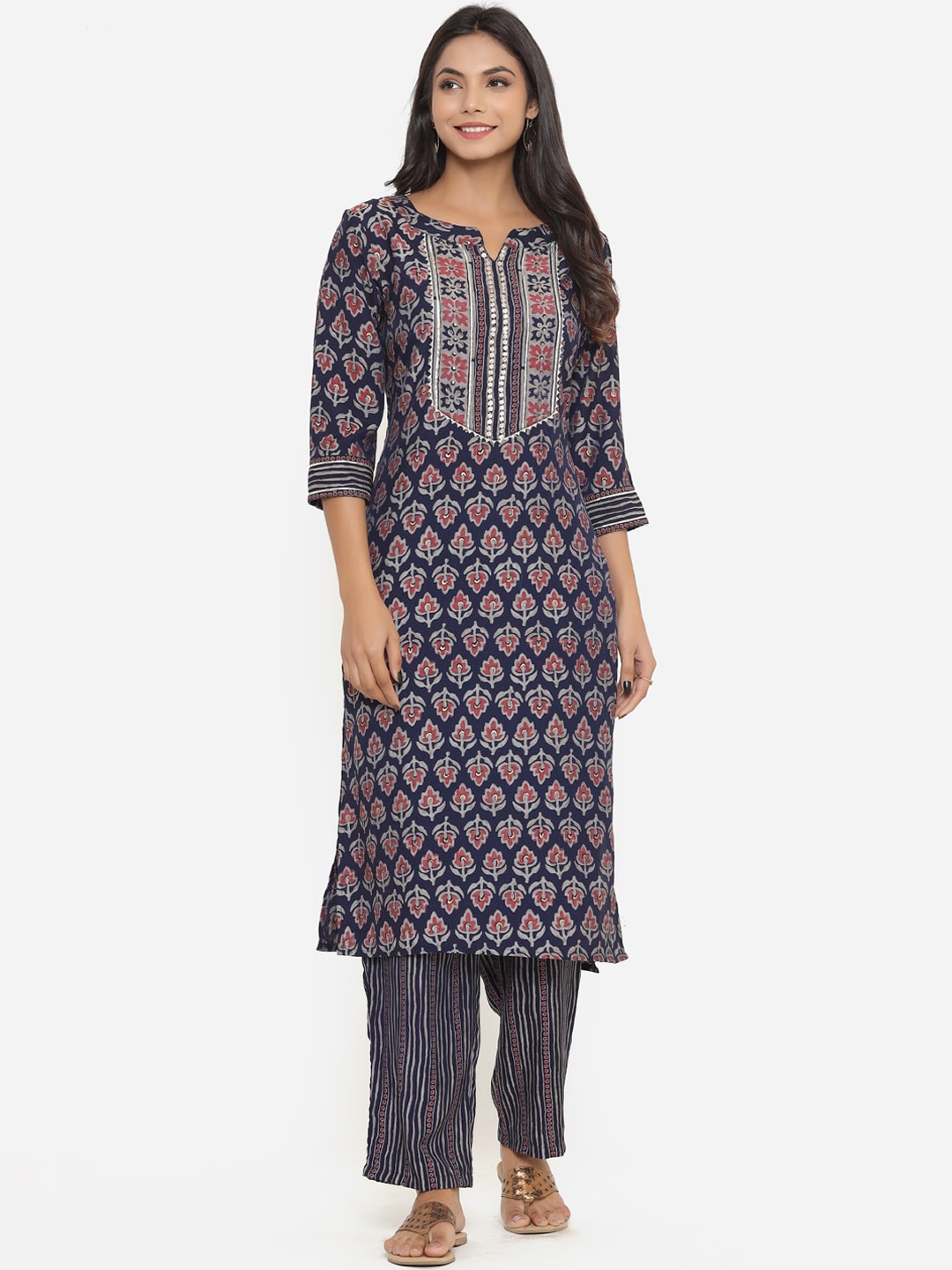 

Do Dhaage Women Navy Blue Ethnic Motifs Printed Kurta with Palazzos