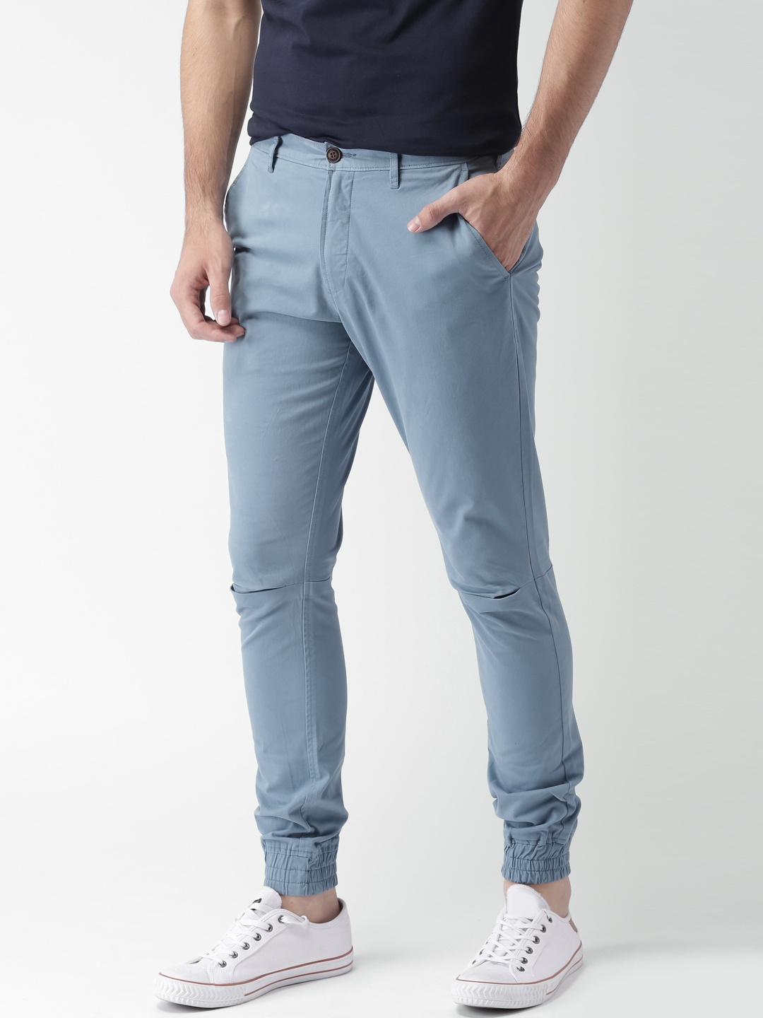 

Mast & Harbour Men Blue RegularJoggers