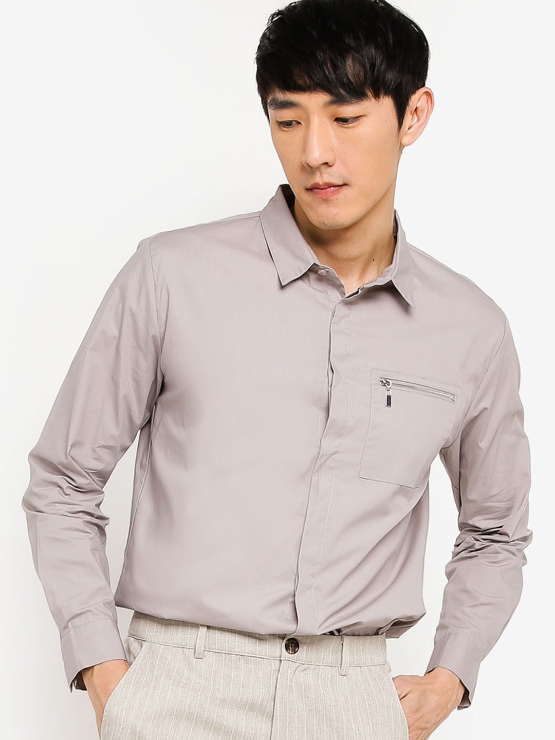 

ZALORA BASICS Men Grey Casual Shirt