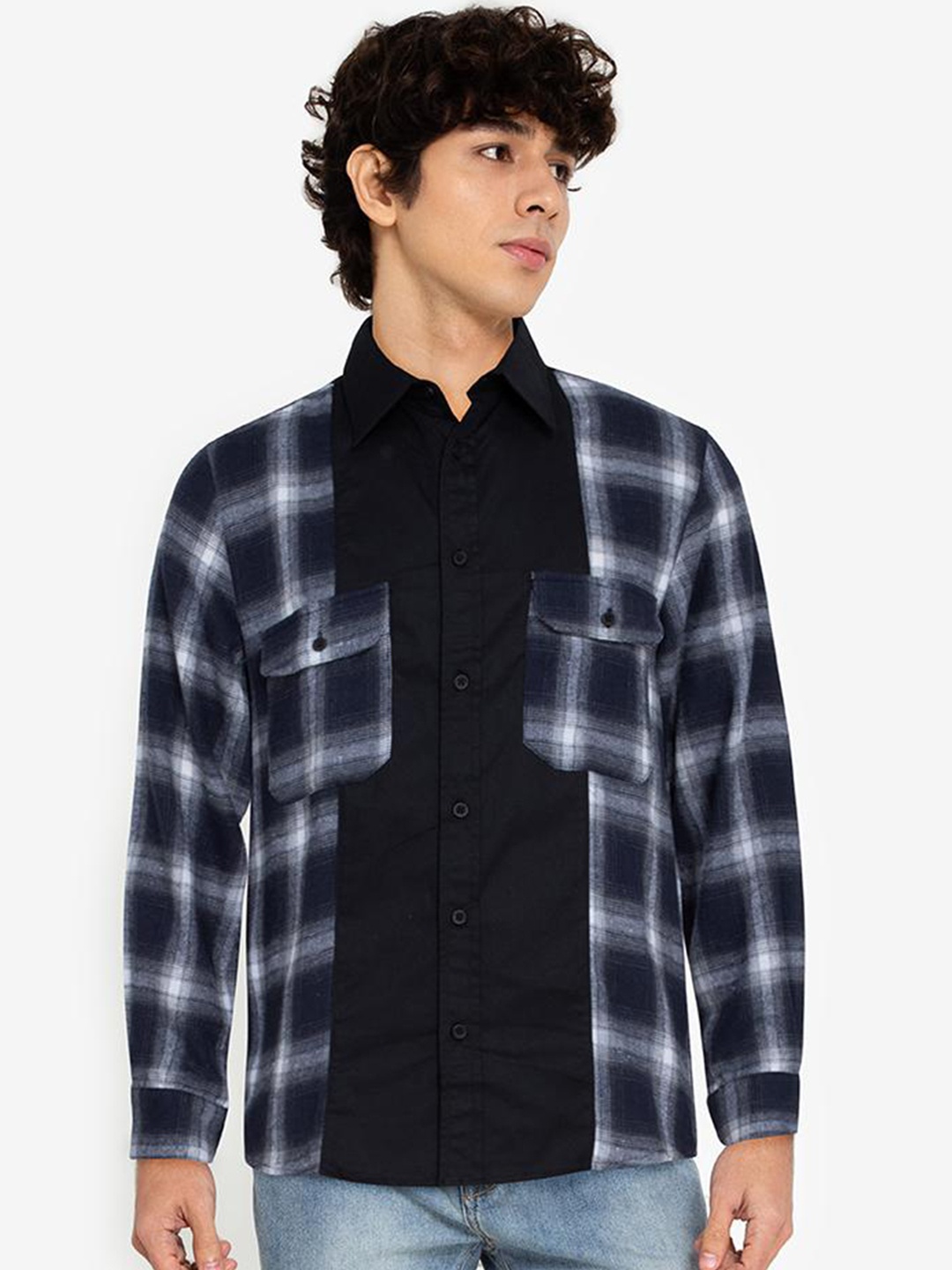 

ZALORA BASICS Men Black Checked Casual Shirt