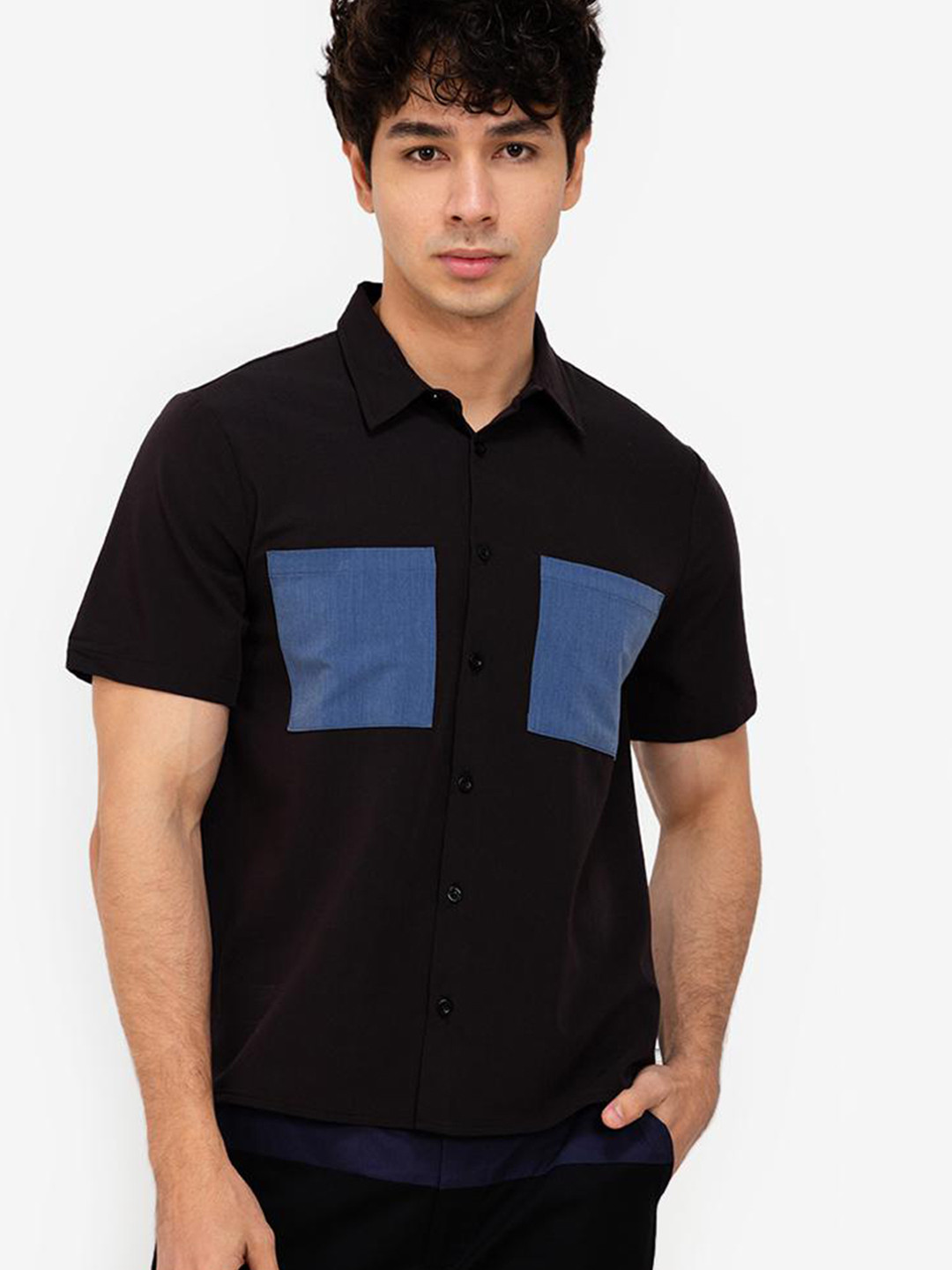 

ZALORA BASICS Men Blue Colour Block Pocket Denim Casual Shirt