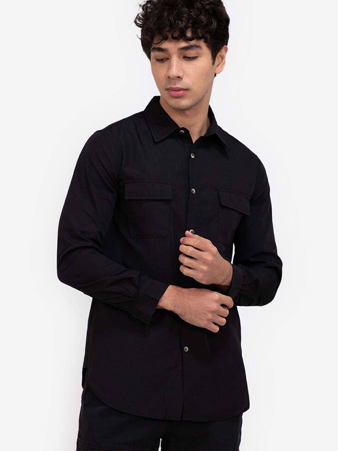 

ZALORA BASICS Men Black Casual Shirt