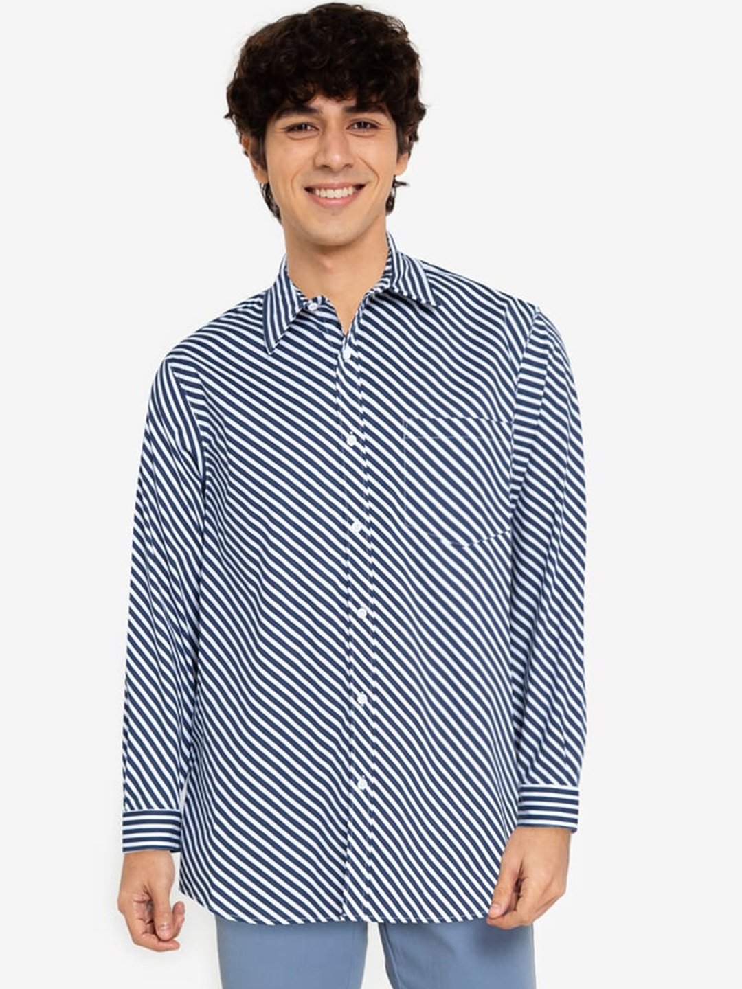 

ZALORA BASICS Men Multicoloured Striped Casual Shirt, Multi