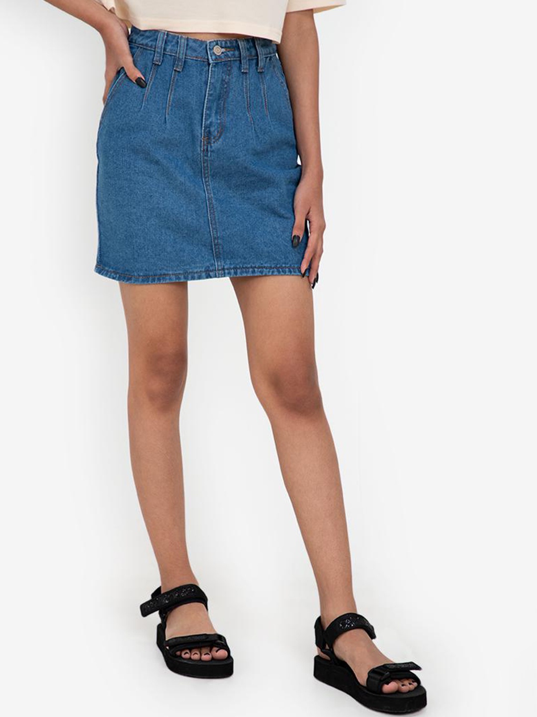 

ZALORA BASICS Women Pink Solid Denim Straight Skirt