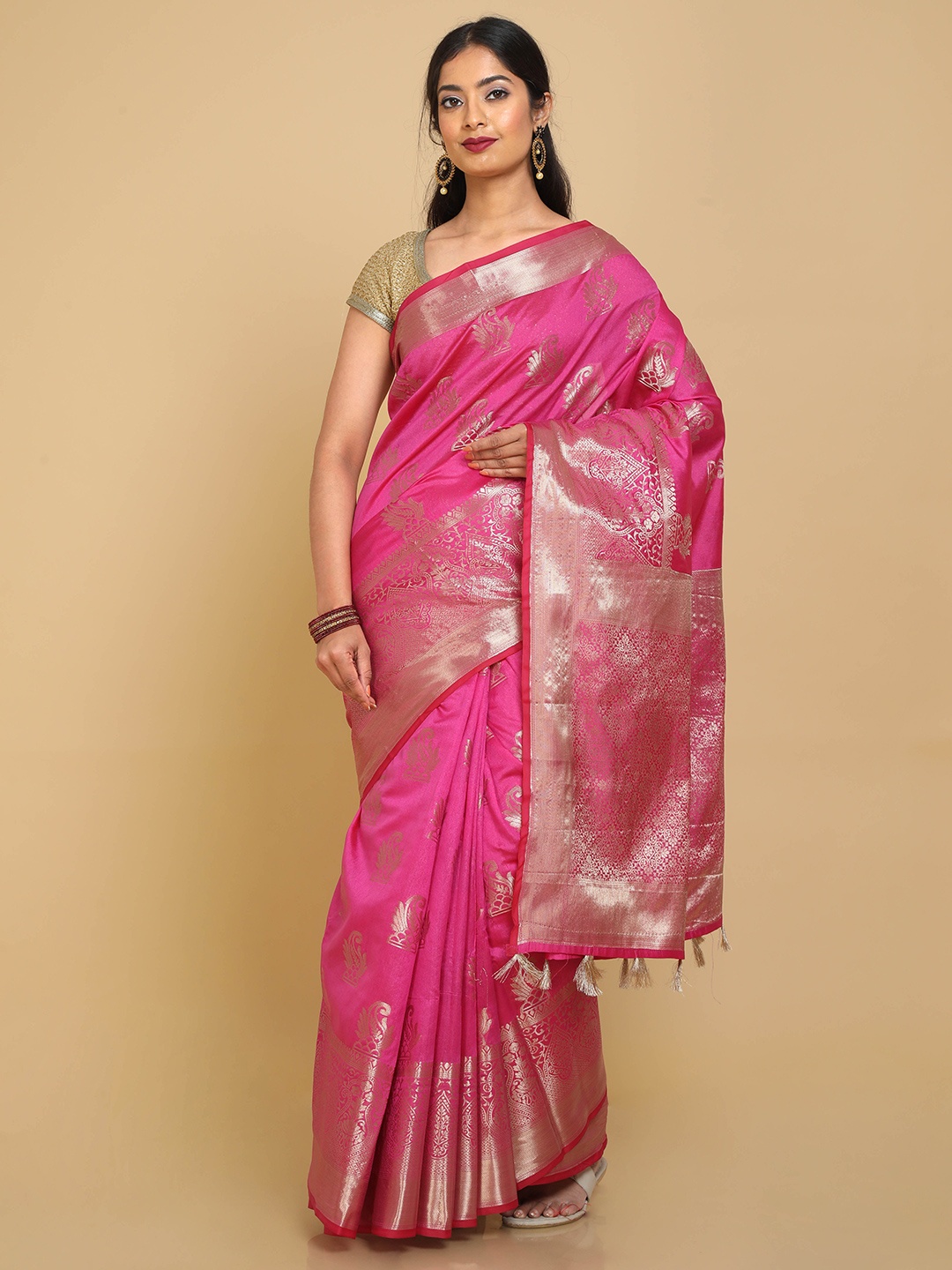 

Kalamandir Pink & Gold-Toned Ethnic Motifs Zari Silk Blend Banarasi Saree
