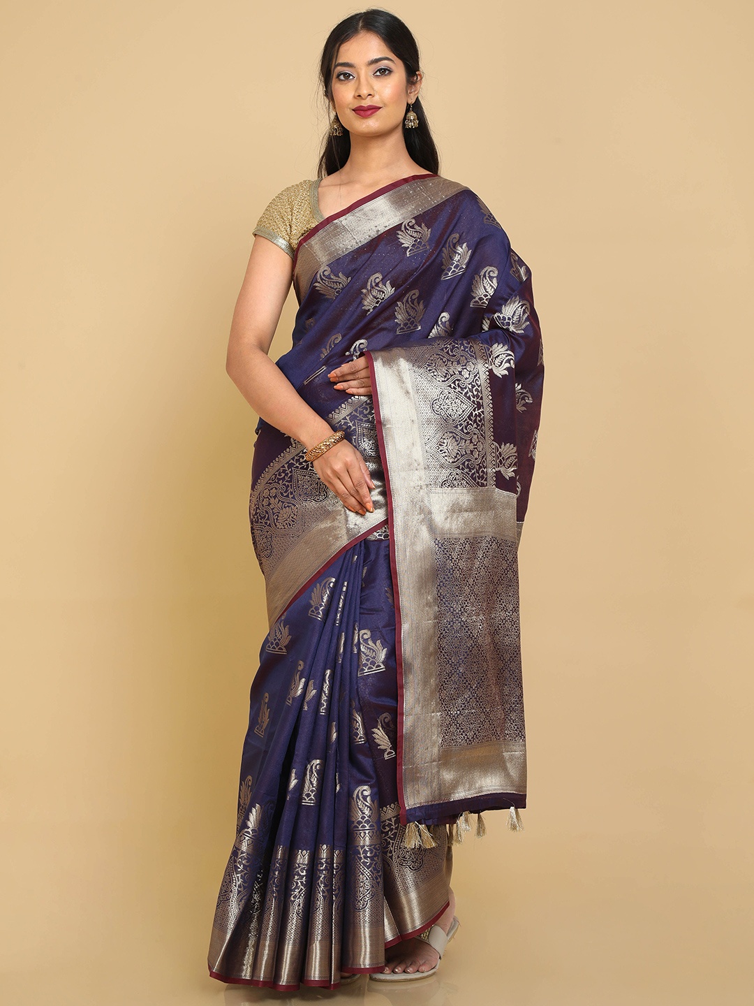 

Kalamandir Violet & Gold-Toned Woven Design Zari Silk Blend Banarasi Saree