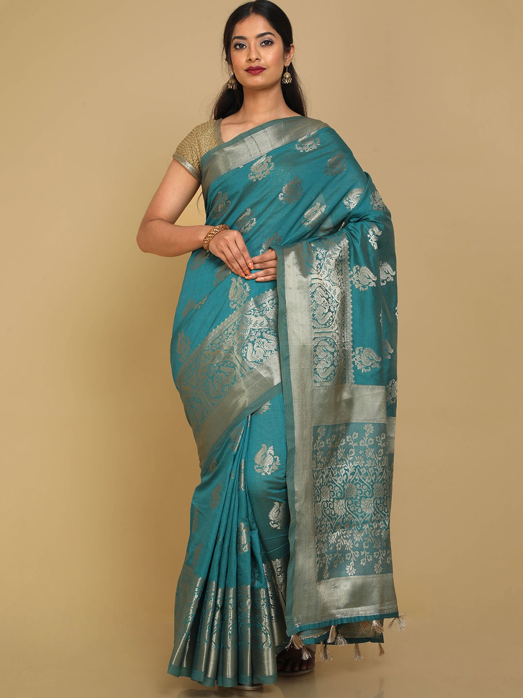 

Kalamandir Sea Green & Silver-Toned Ethnic Motifs Zari Silk Blend Banarasi Saree