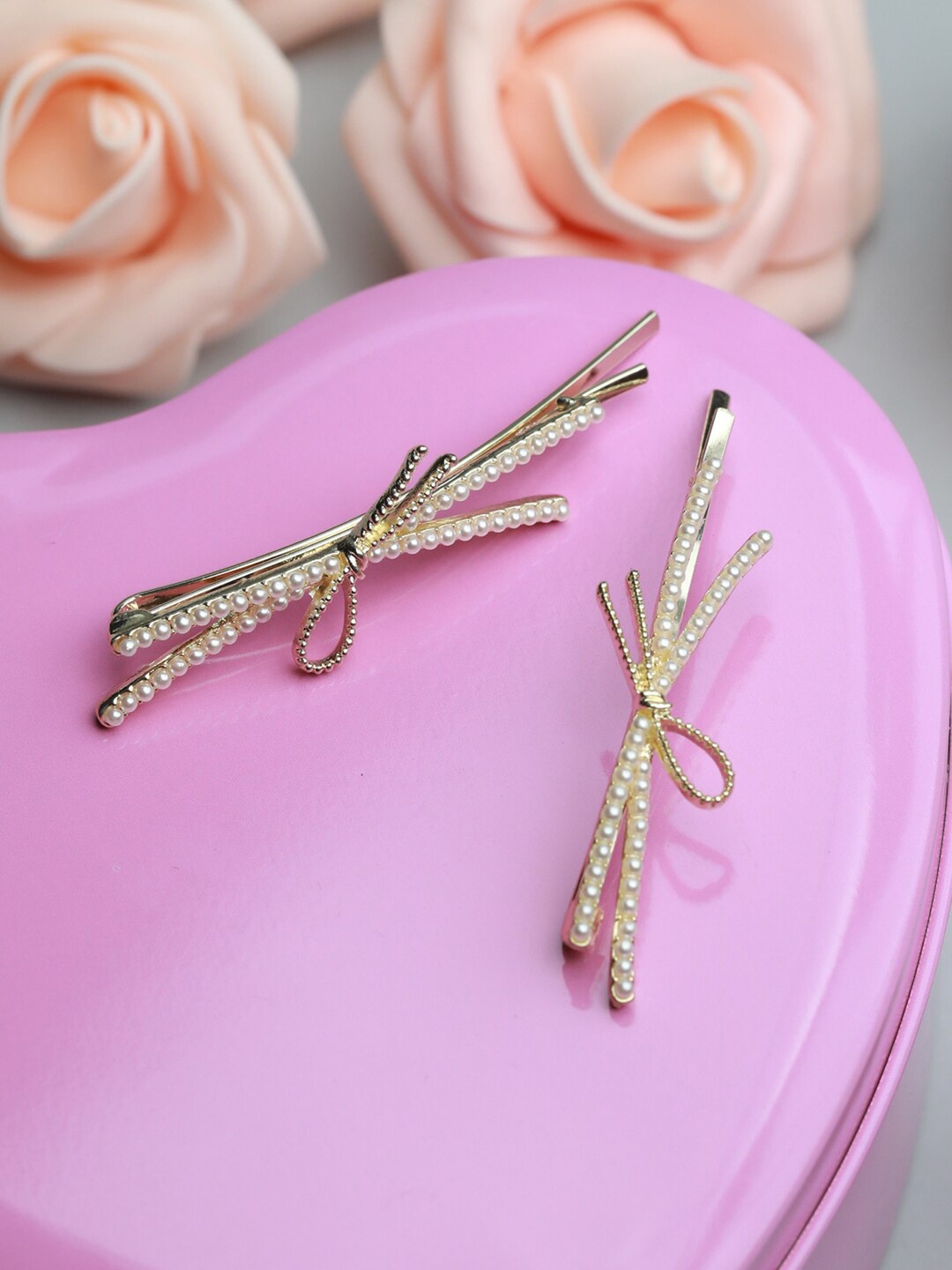 

PRITA Women Set of 2 Gold-Toned & White Beaded Hair Pin