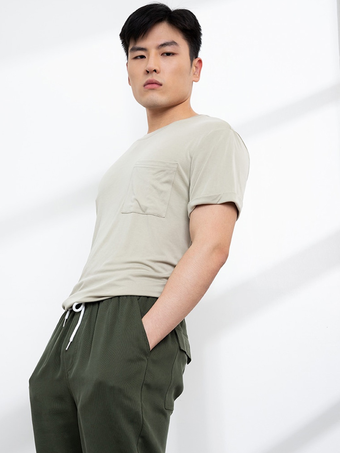 

ORIGIN BY ZALORA Men Green T-shirt