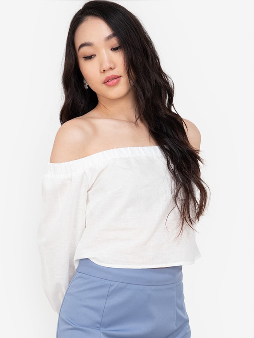 

ZALORA BASICS White Off-Shoulder Monochrome Linen Cotton Crop Top