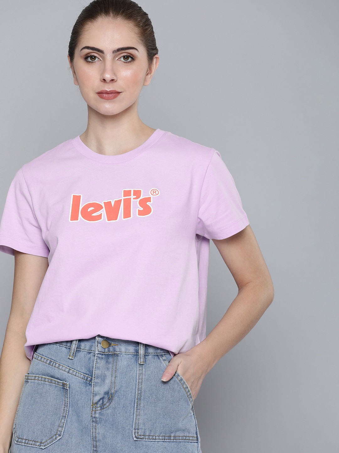 

Levis Crew Round Neck Brand Logo Printed Pure Cotton T-shirt, Lavender
