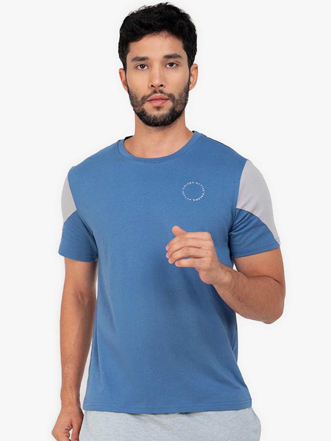 

ZALORA ACTIVE Men Blue T-shirt