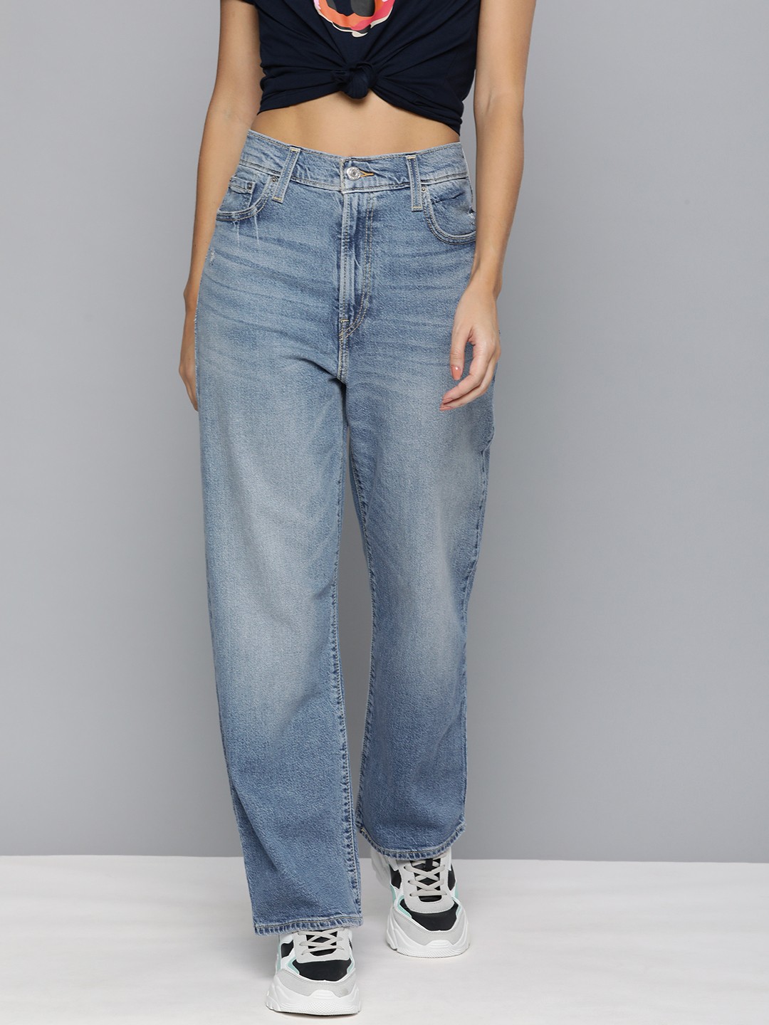 

Levis Women Blue Straight Fit High-Rise Low Distress Light Fade Stretchable Jeans