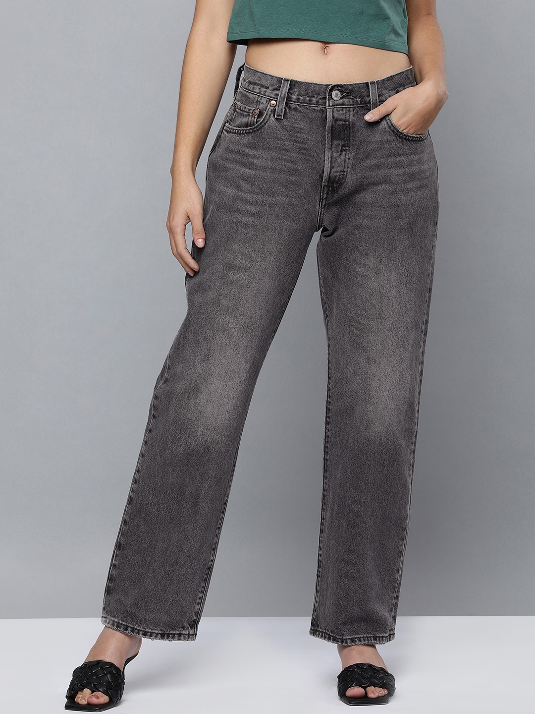 

Levis Women Grey 501 Straight Fit High-Rise Light Fade Jeans
