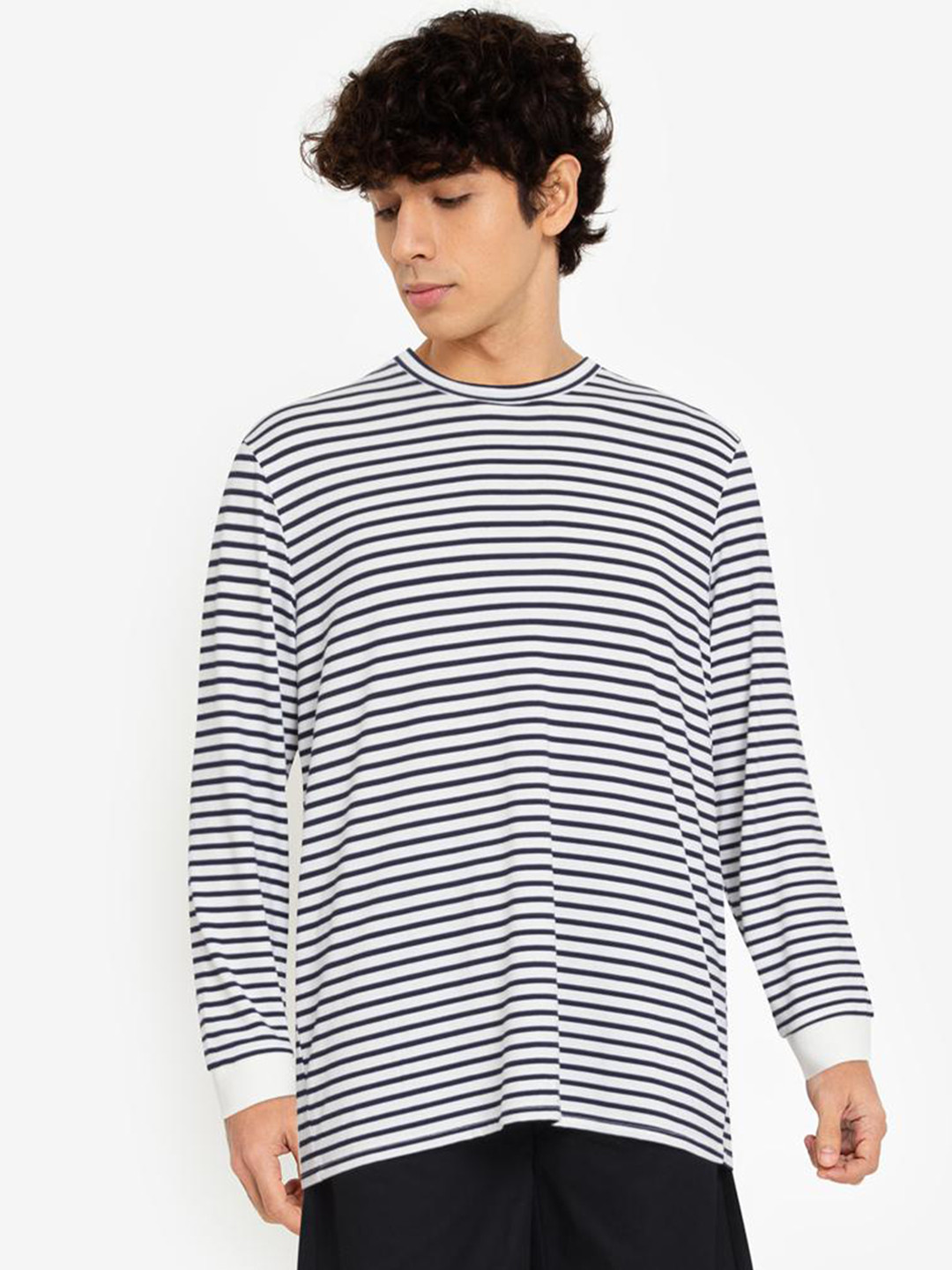 

ZALORA BASICS Men Blue Printed T-Shirt, Multi