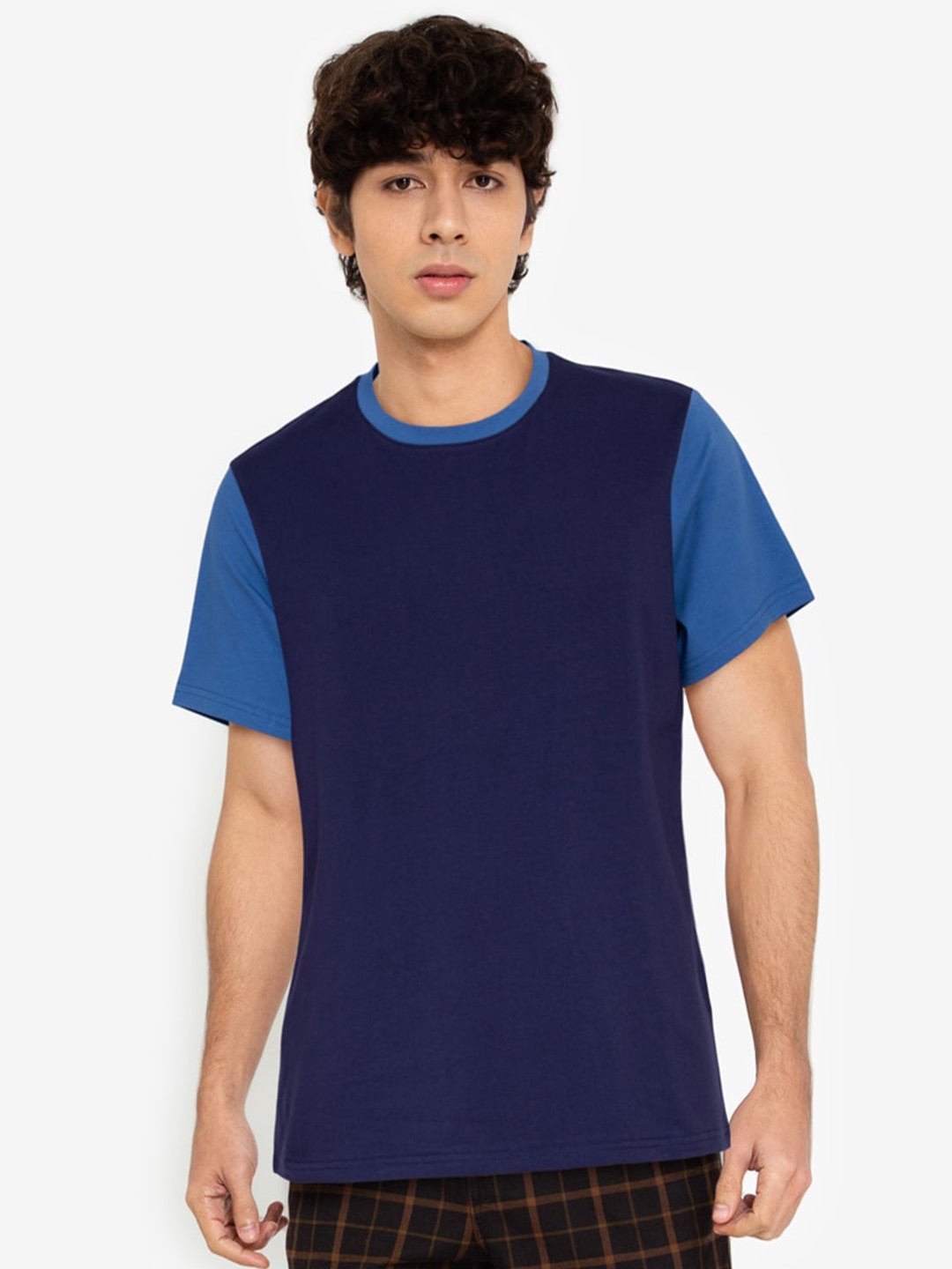 

ZALORA BASICS Men Blue Printed T-Shirt, Multi