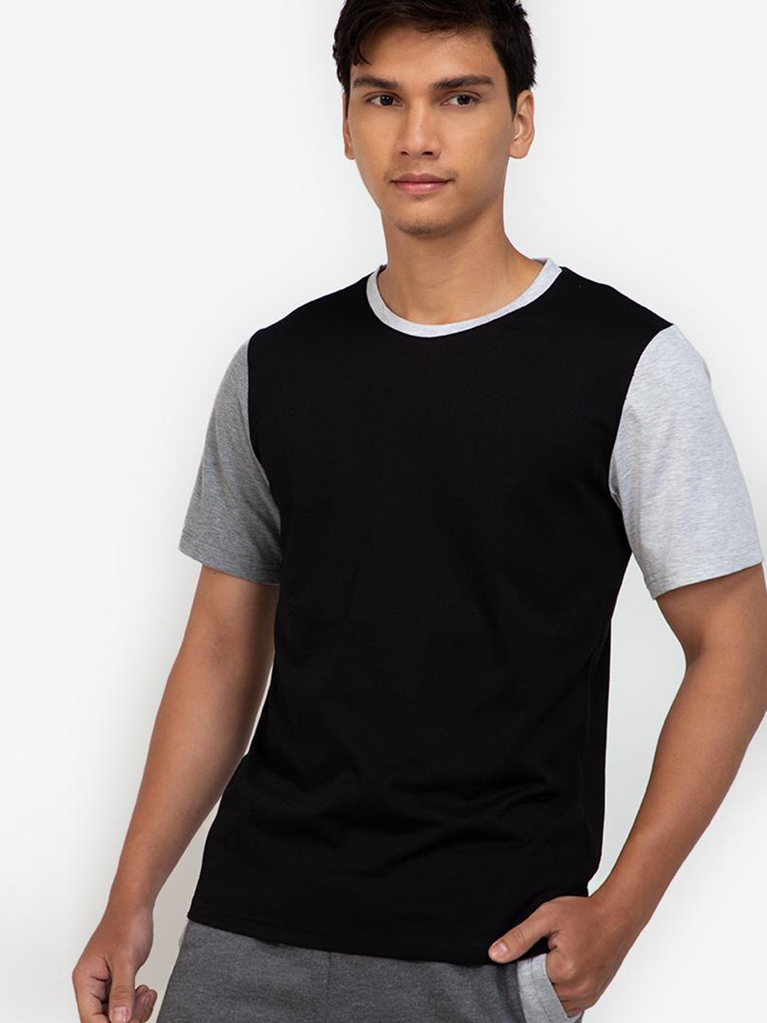 

ZALORA BASICS Men Multicoloured Colourblocked T-Shirt, Multi