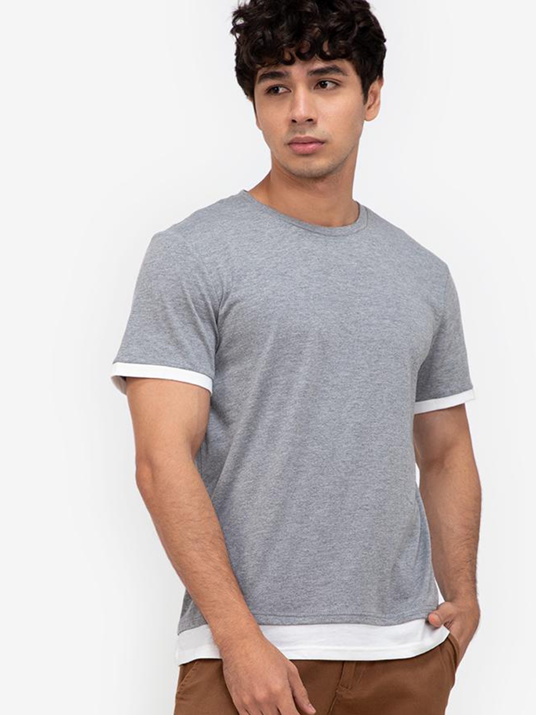 

Men Solid T-Shirt, Grey