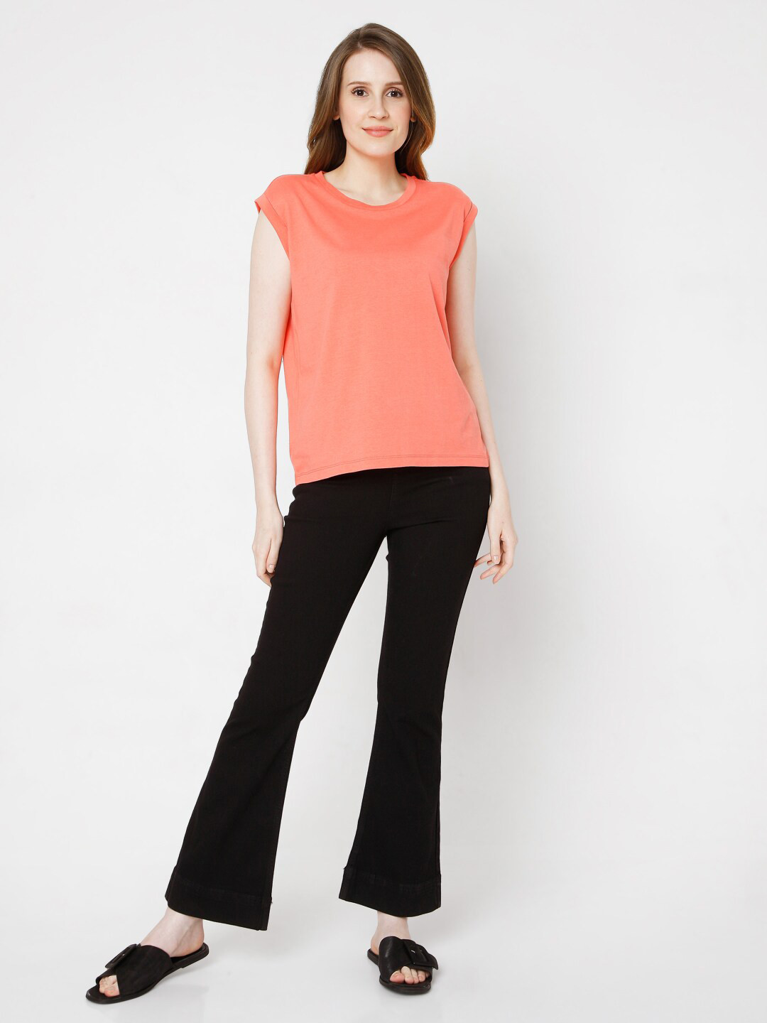 

Vero Moda Women Orange Solid Round Neck T-shirt