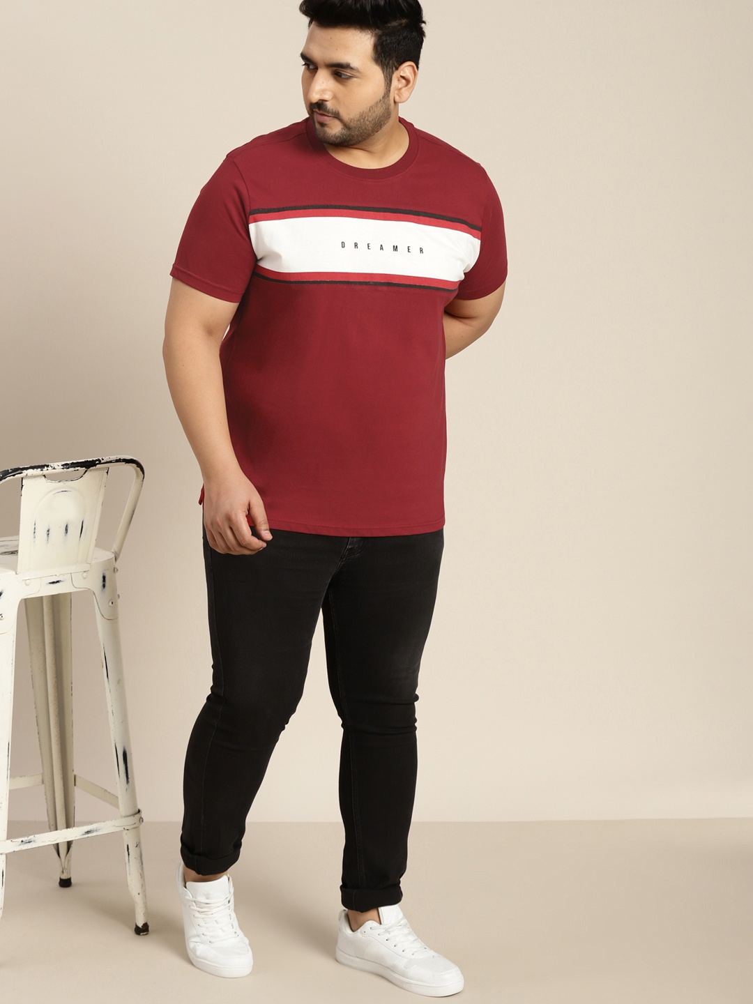 

Sztori Men Plus Size Maroon & White Typography Printed Pure Cotton T-shirt