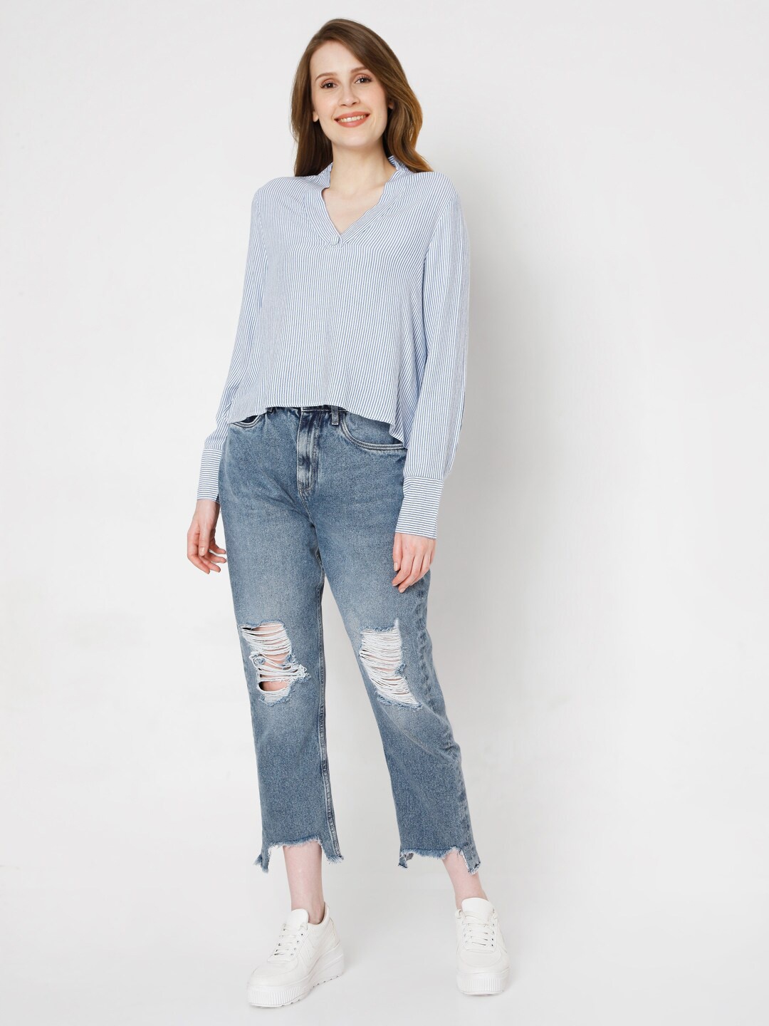 

Vero Moda Blue & White Striped Top